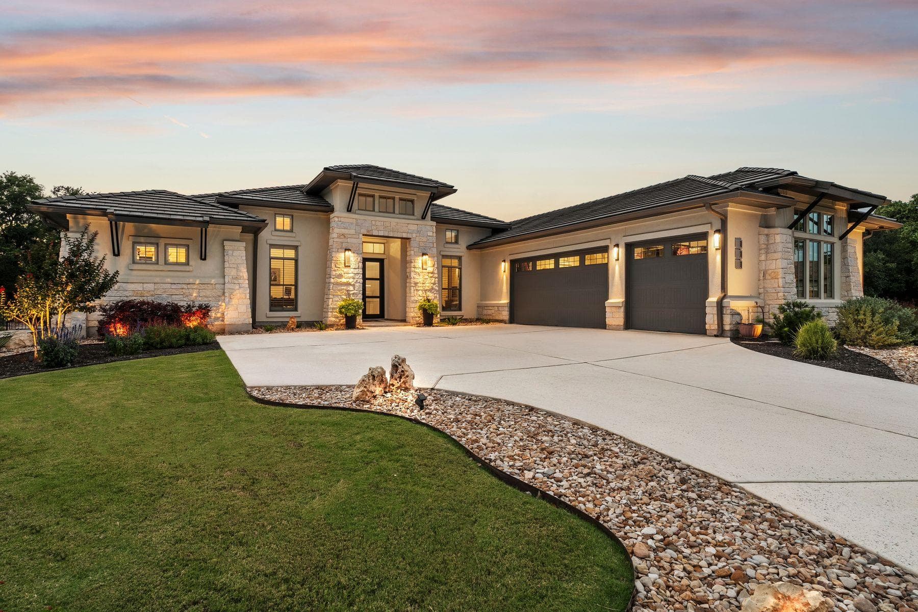 111 Bee Brush Ct