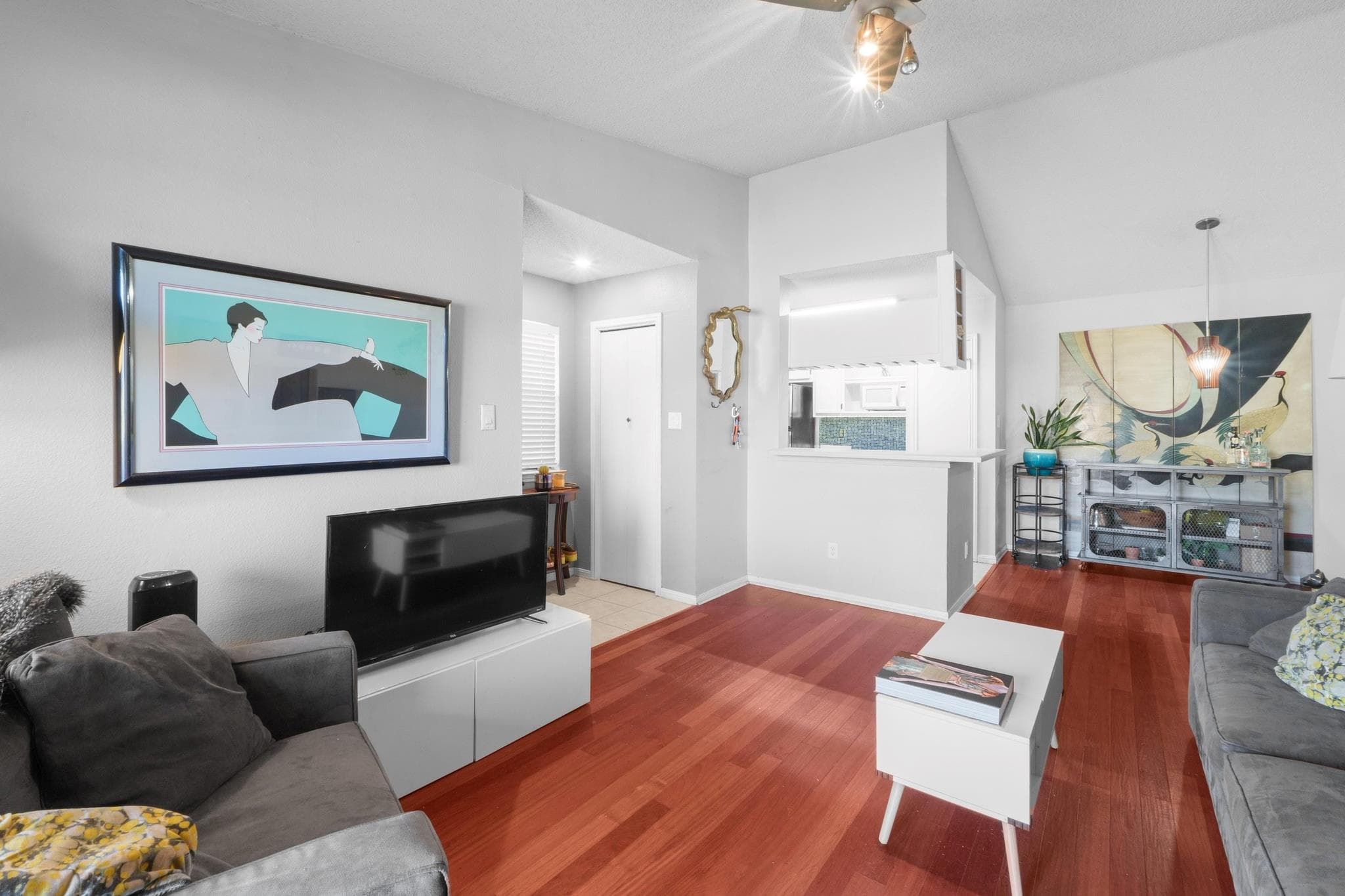 1601 Faro Dr #2204