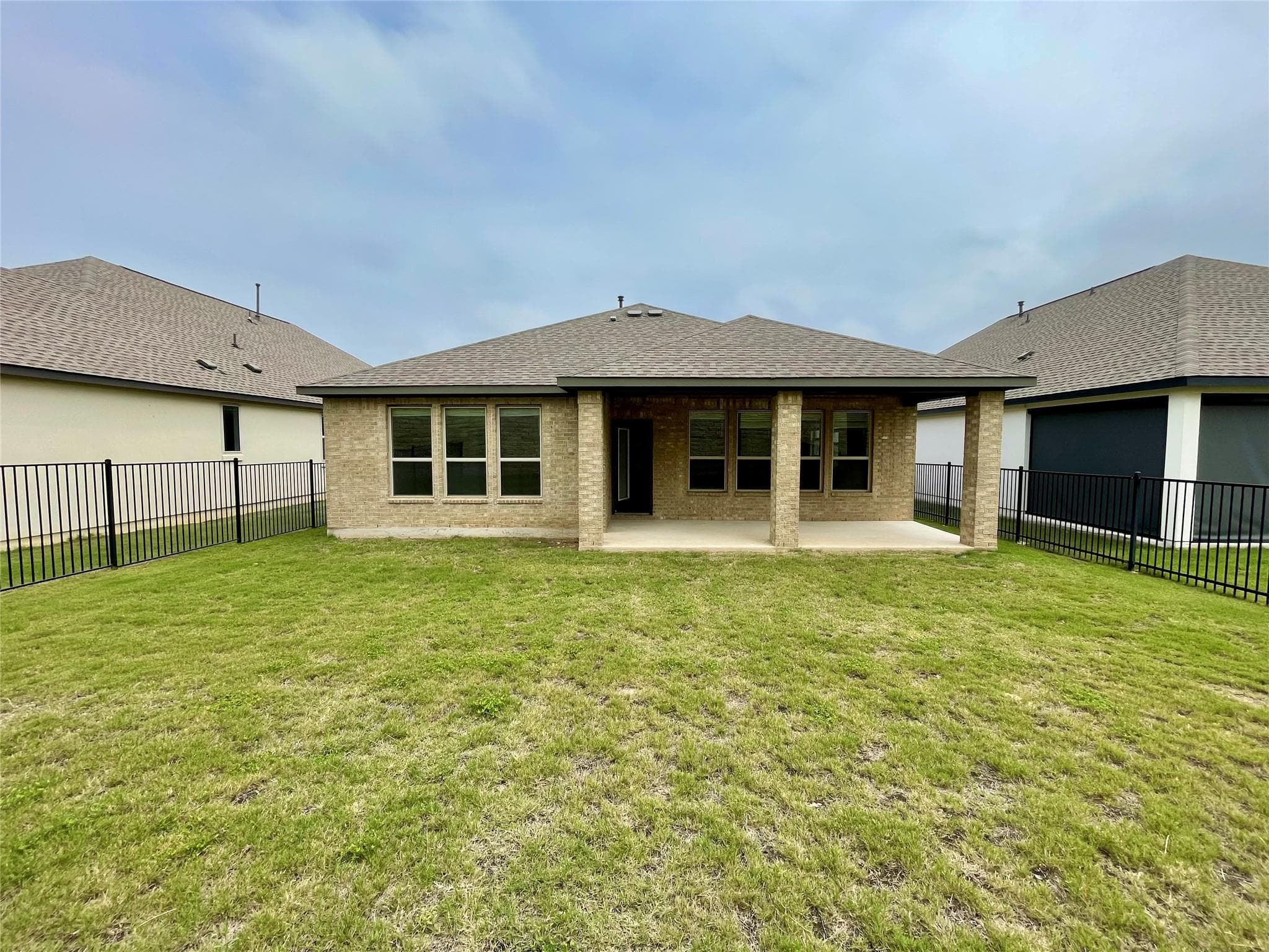 1401 Brescia Walk