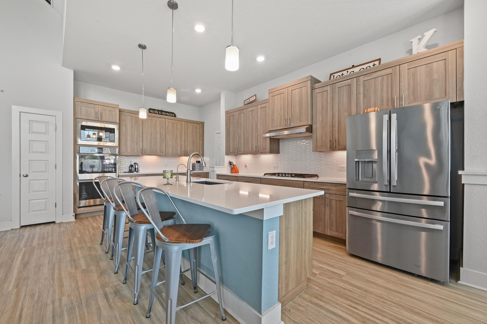 203 Soft Elm Dr