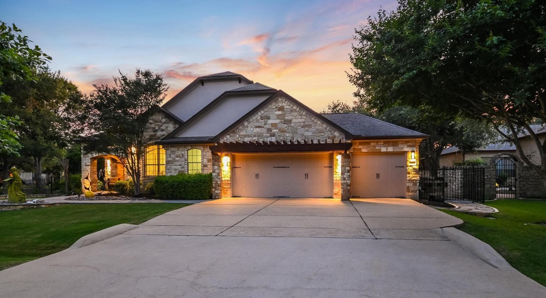 10612 Camillia Blossom Ln
