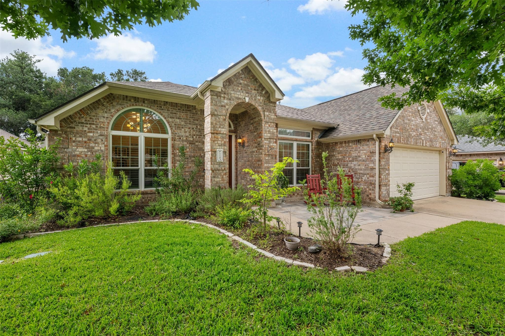 1103 Brighton Bend Ln