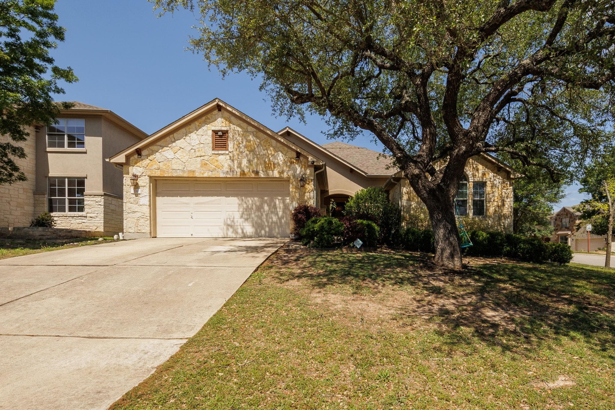 231 Saint Richie Ln