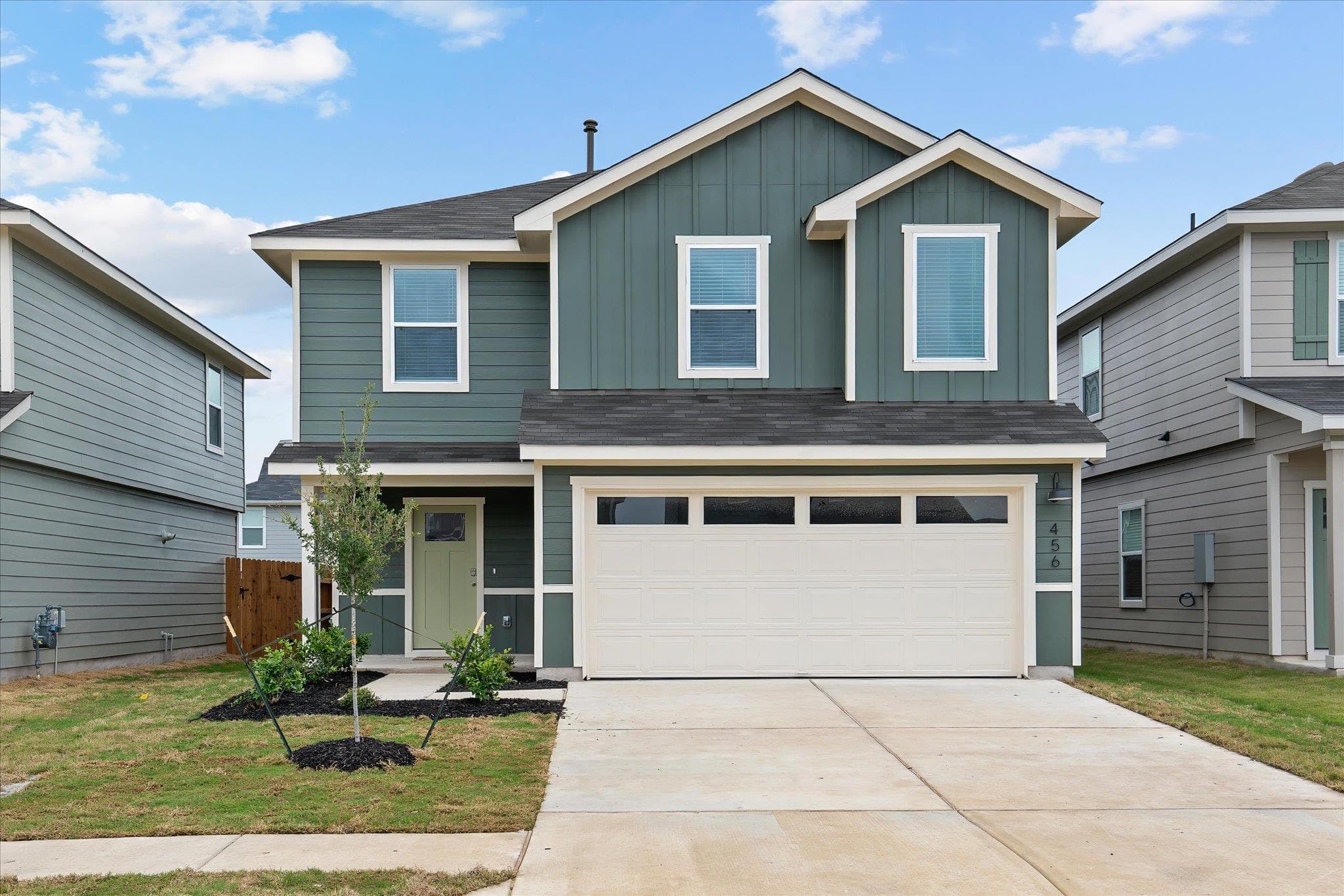 456 Sandringham Loop
