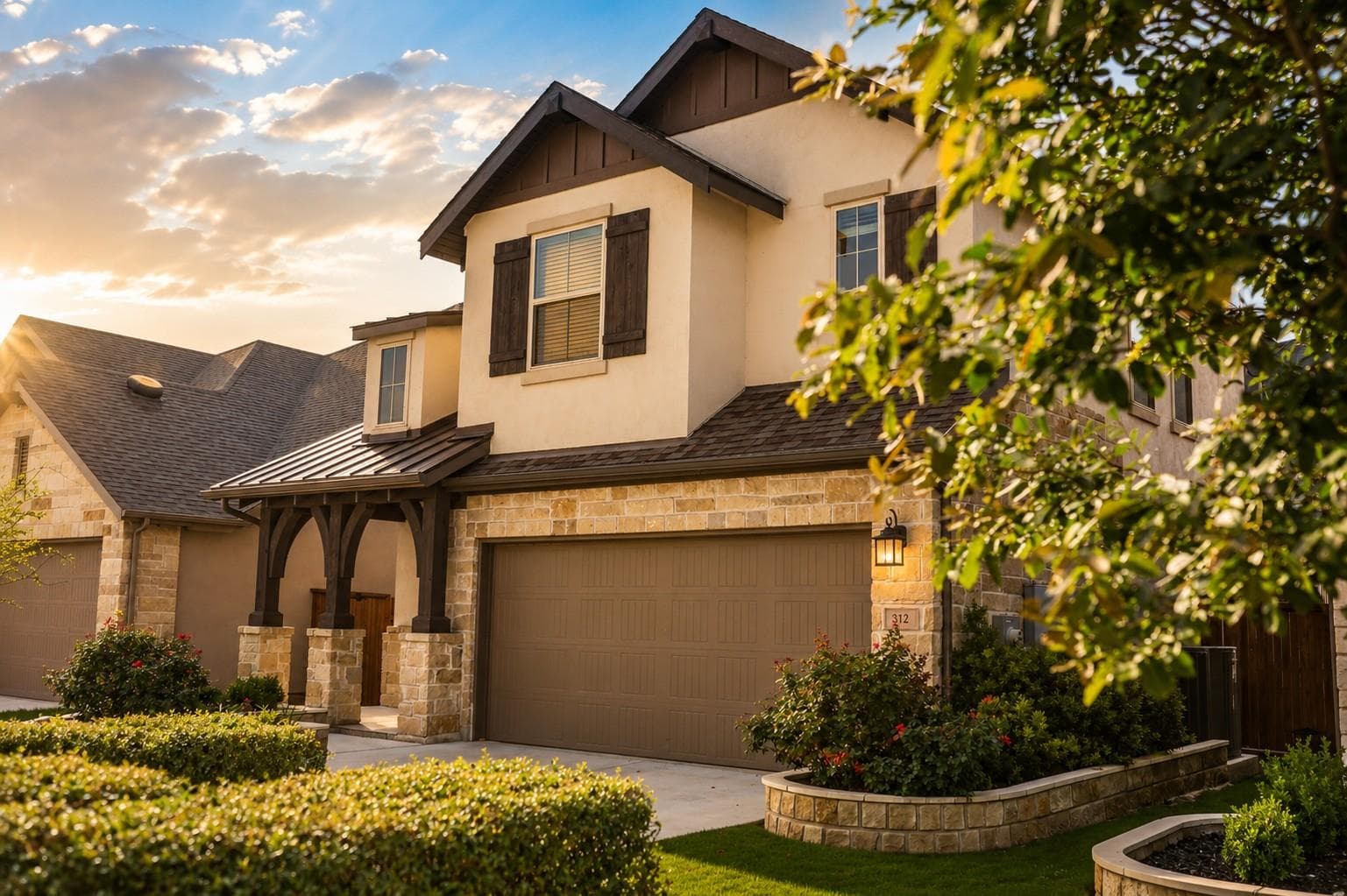 112 Rosebush Dr