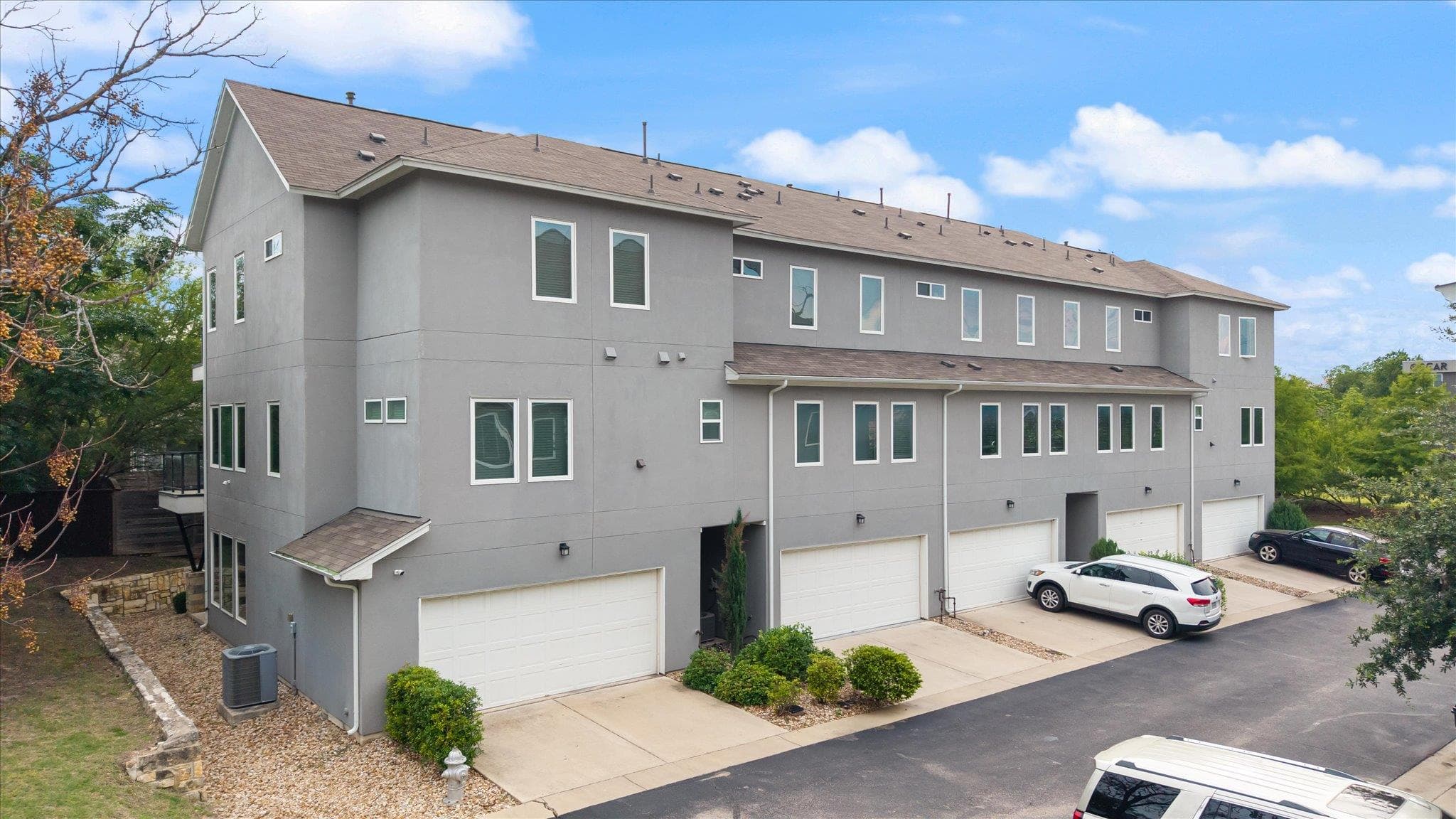 7209 Bassett Ct
