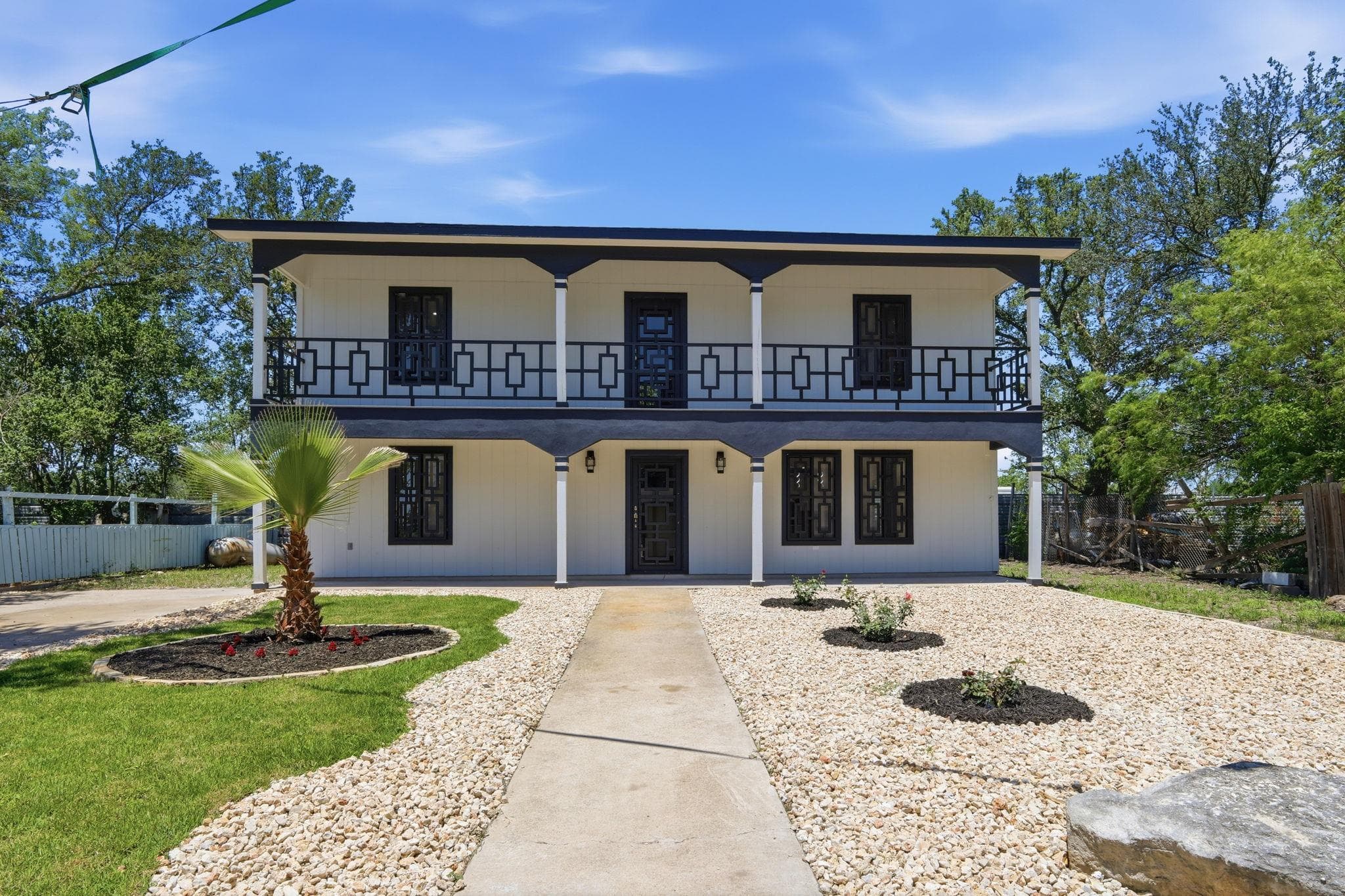 143 Stony Point Dr