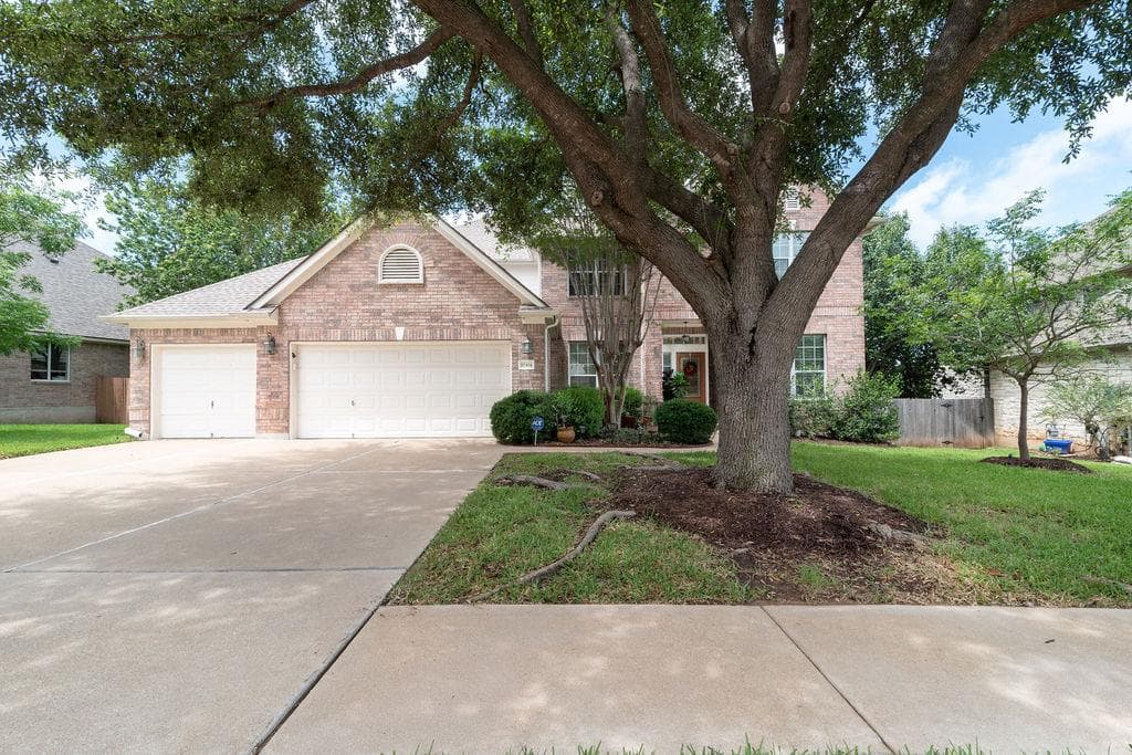 10304 Medinah Greens Dr
