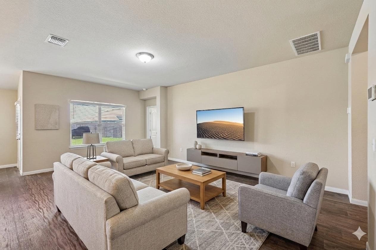 109 San Bernard Trl