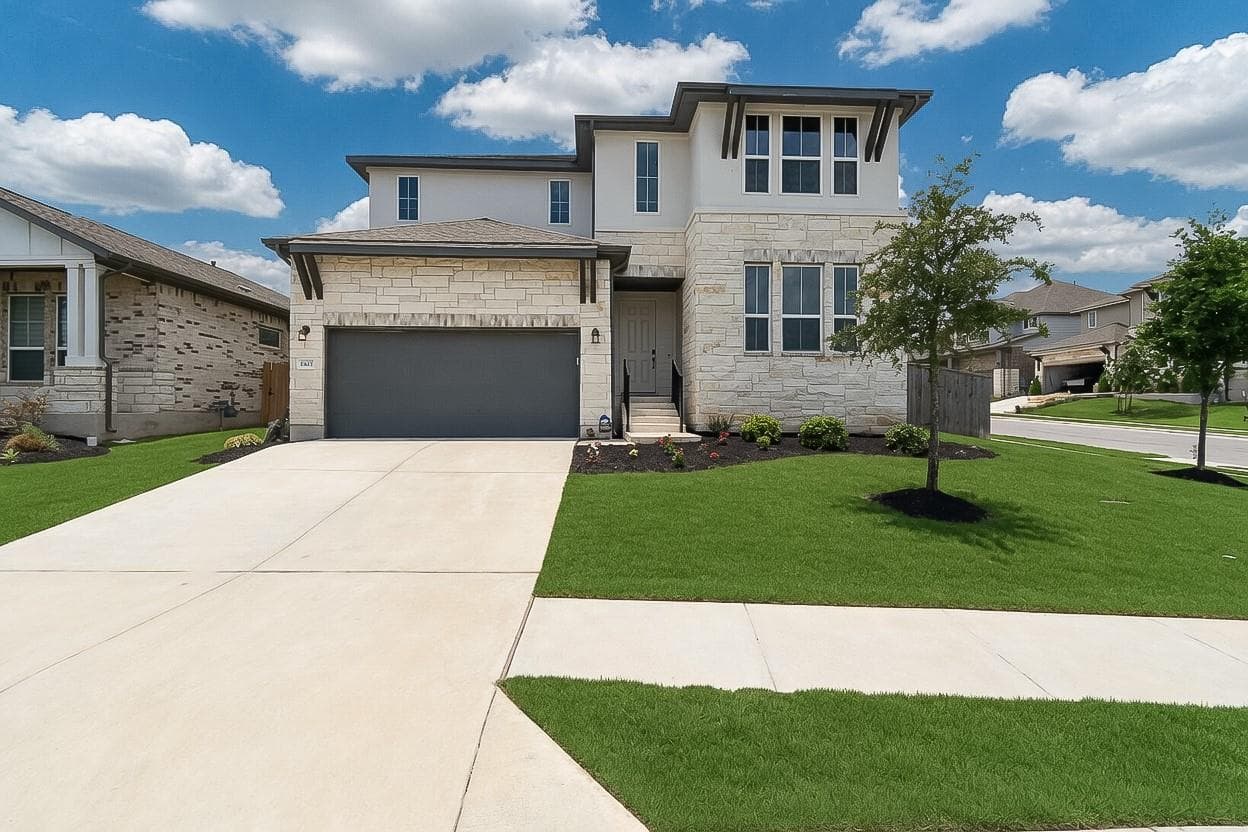 6401 Velvet Leaf Ln