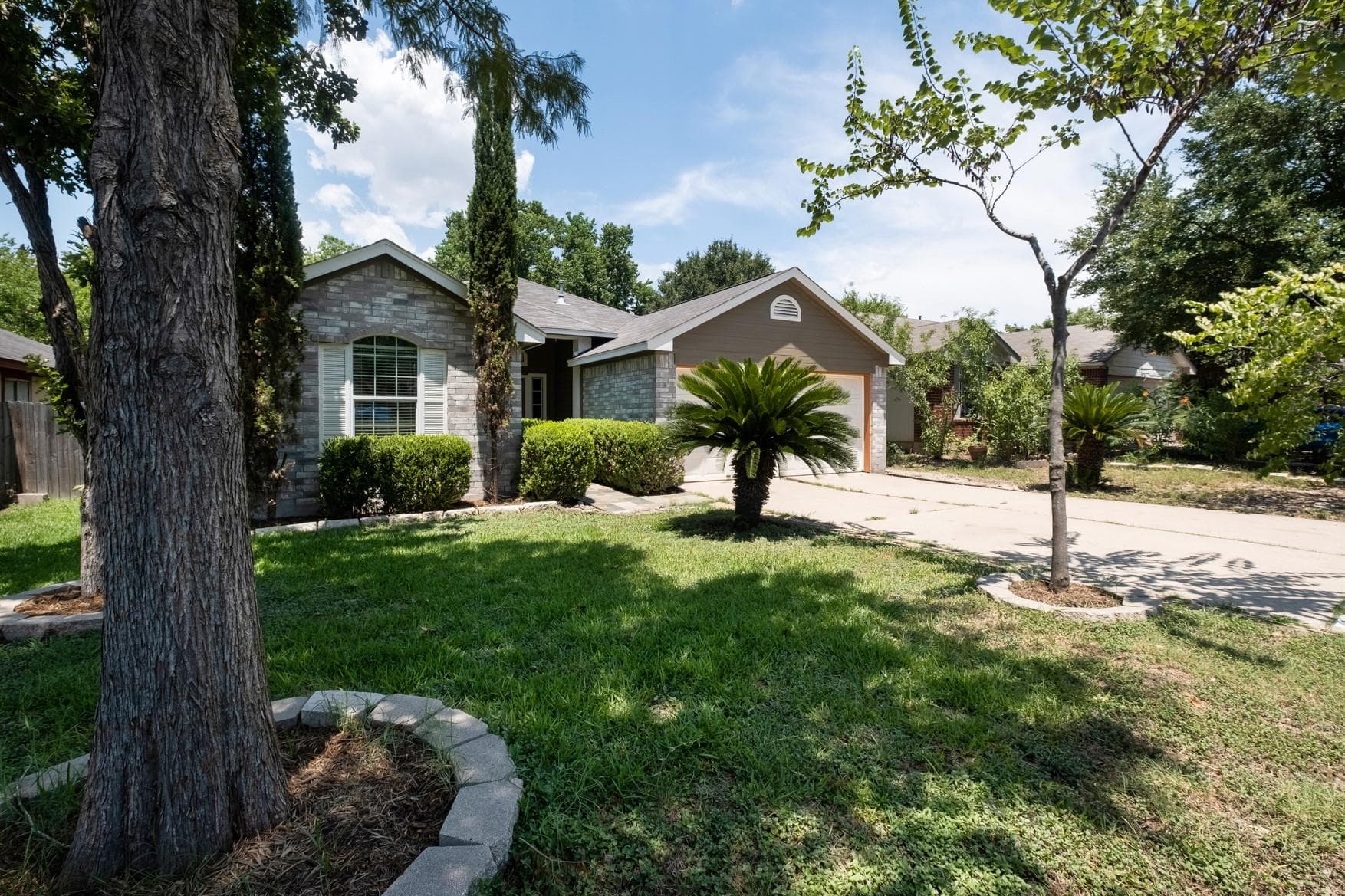 7320 Muffin Dr