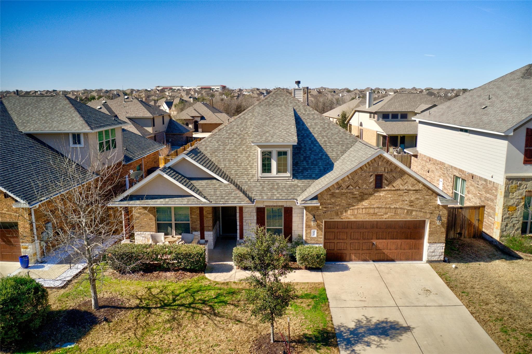 3030 Isabella Ln