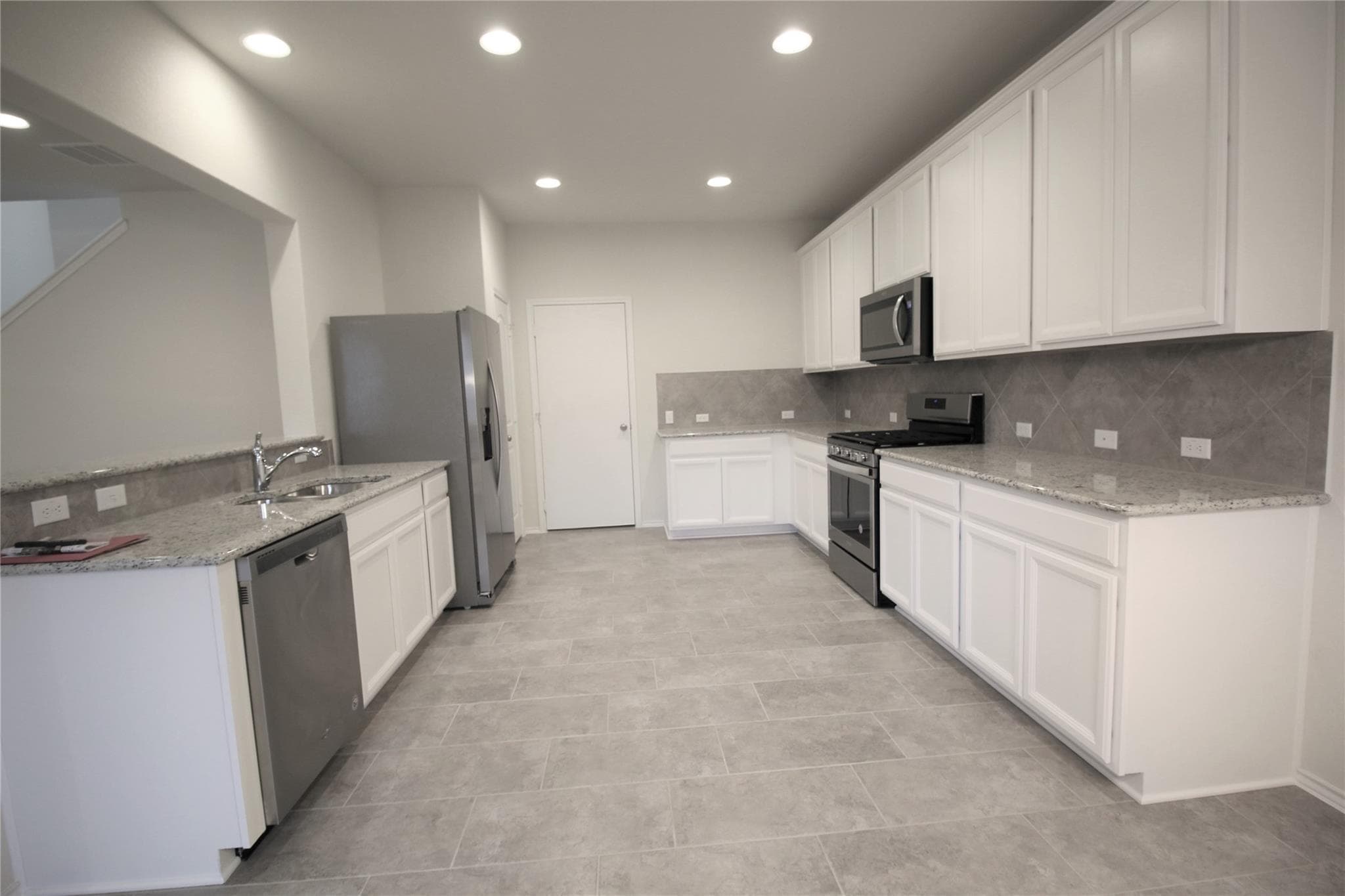 2601 Chandler Creek Blvd #16