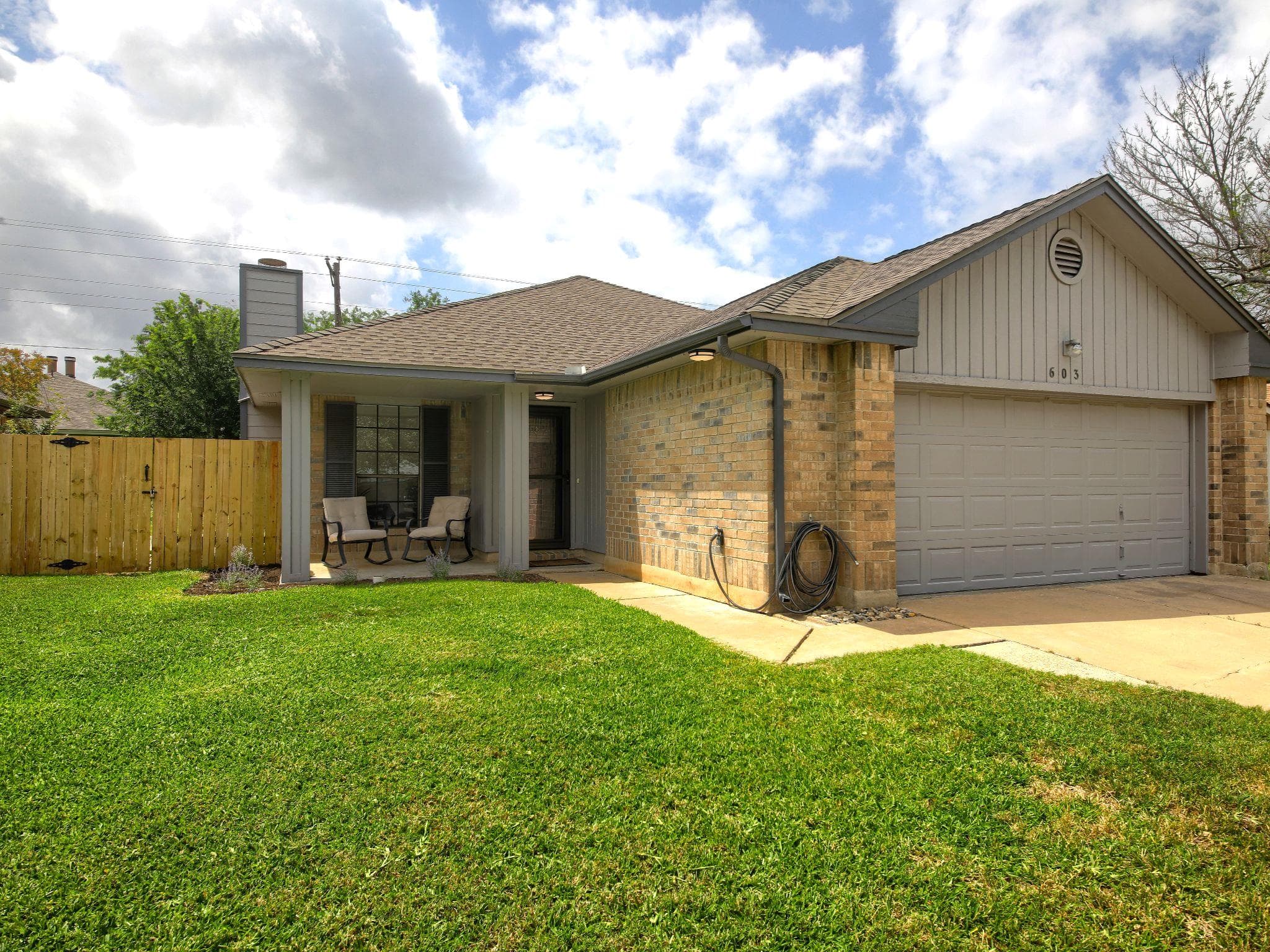 603 Saunders Dr