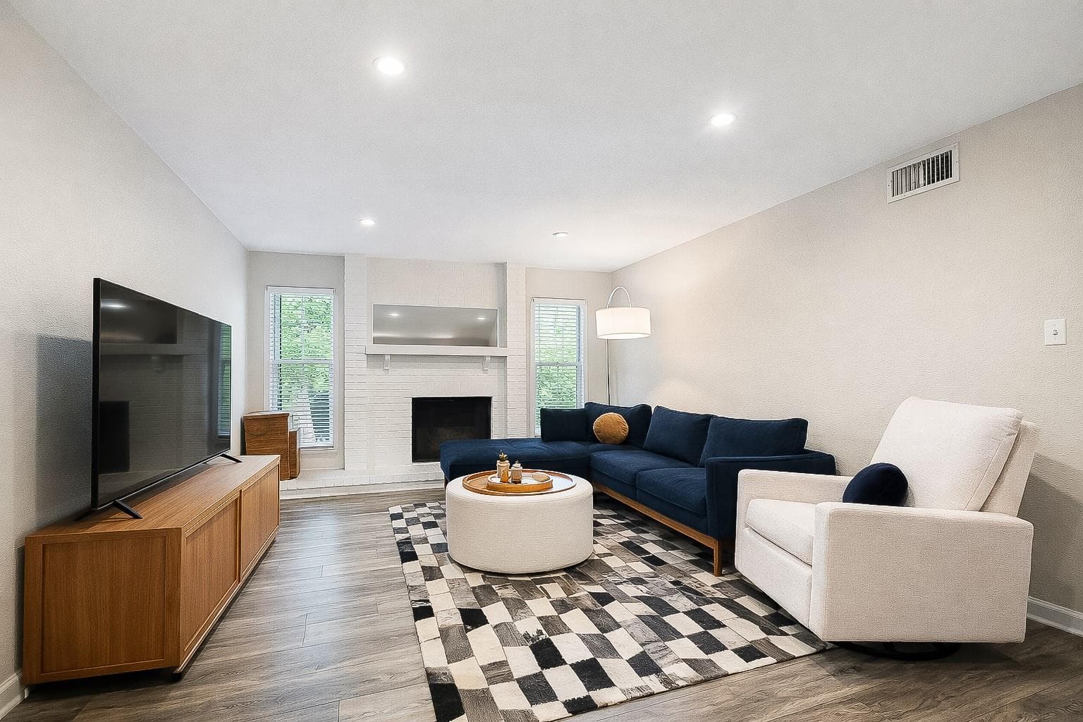 4159 Steck Ave #255