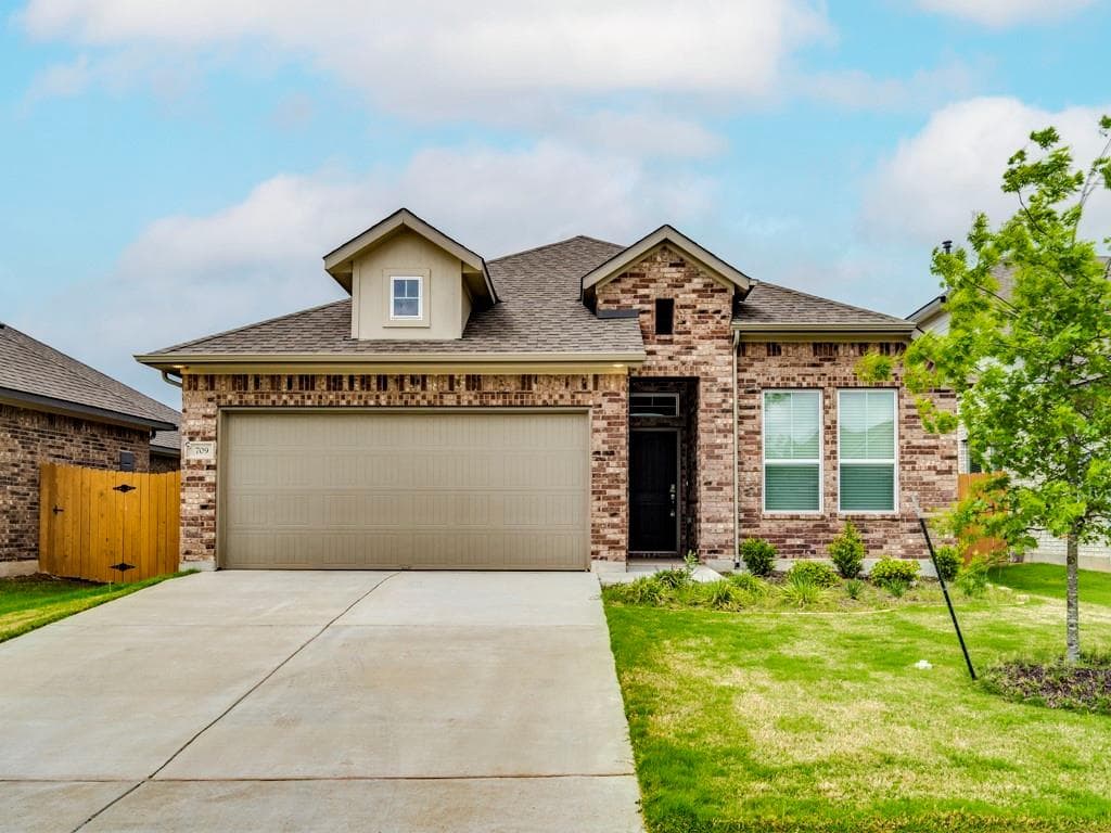 709 Bridle Creek Dr