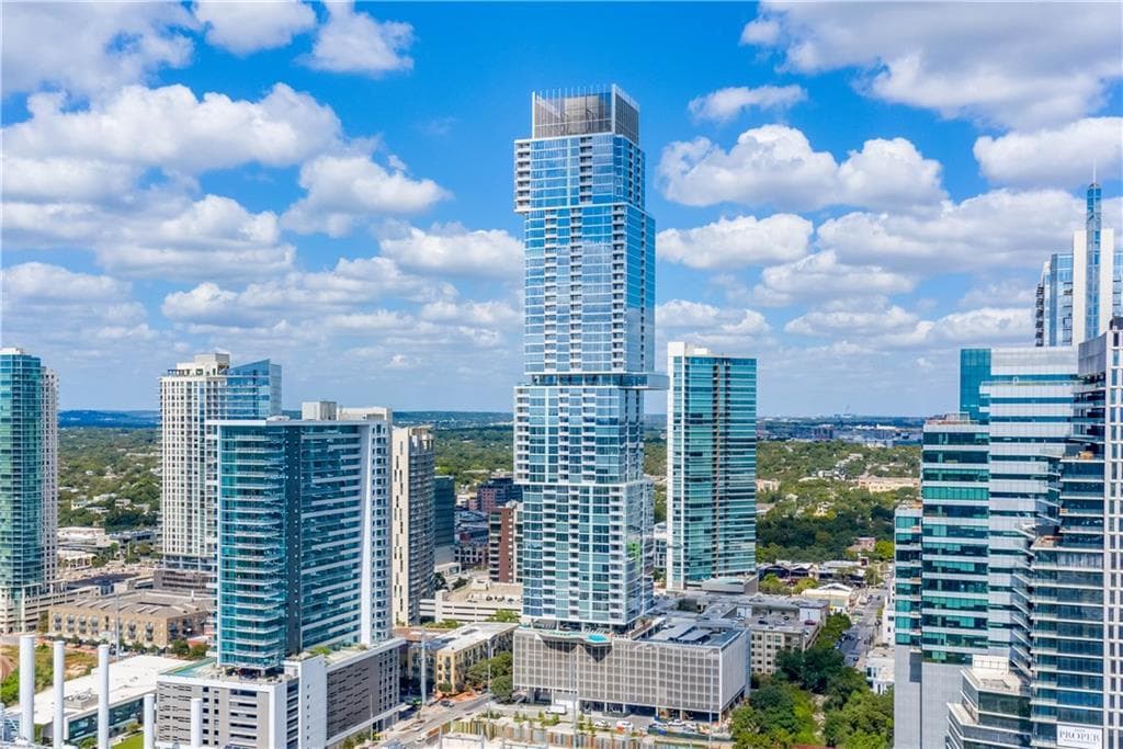 301 West Ave #4808
