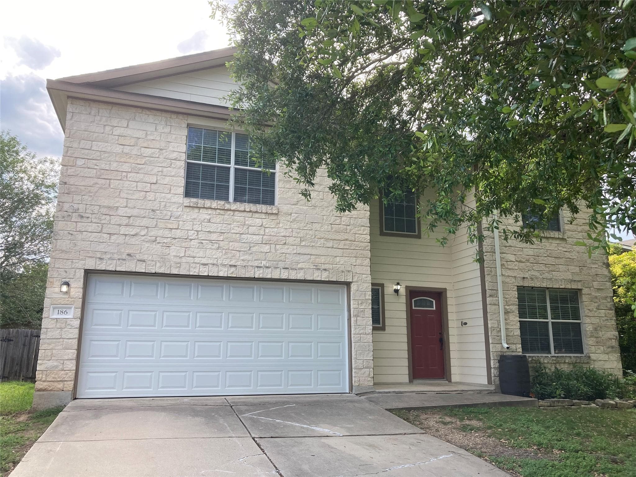 186 Carriage Way