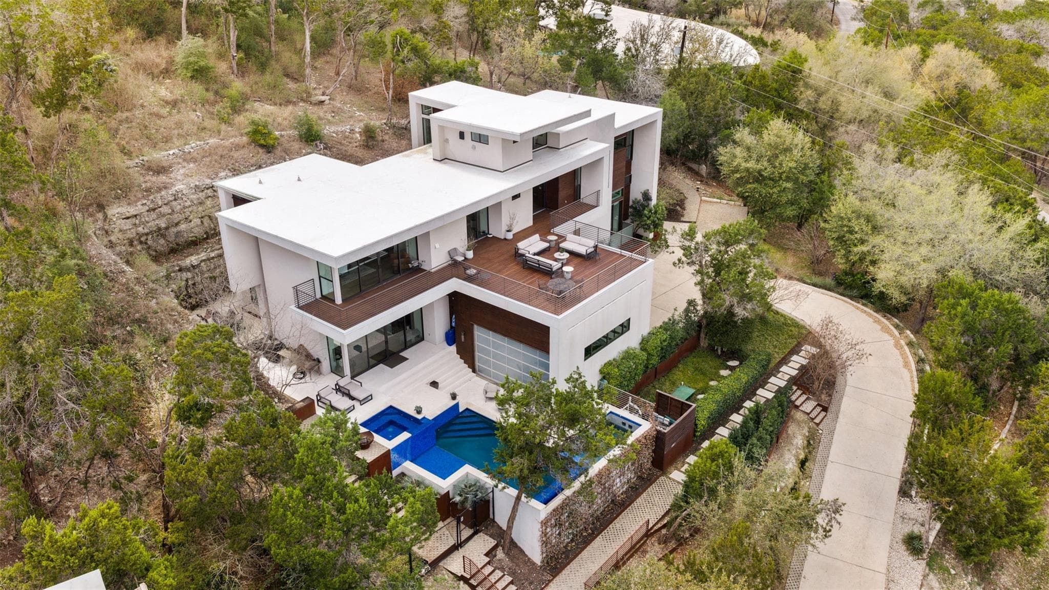 425 Yaupon Valley Rd