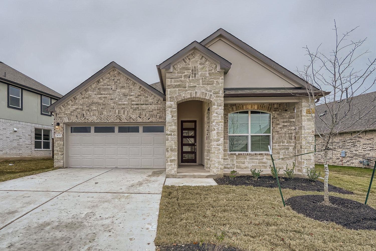 2032 Wilsons Warbler Dr