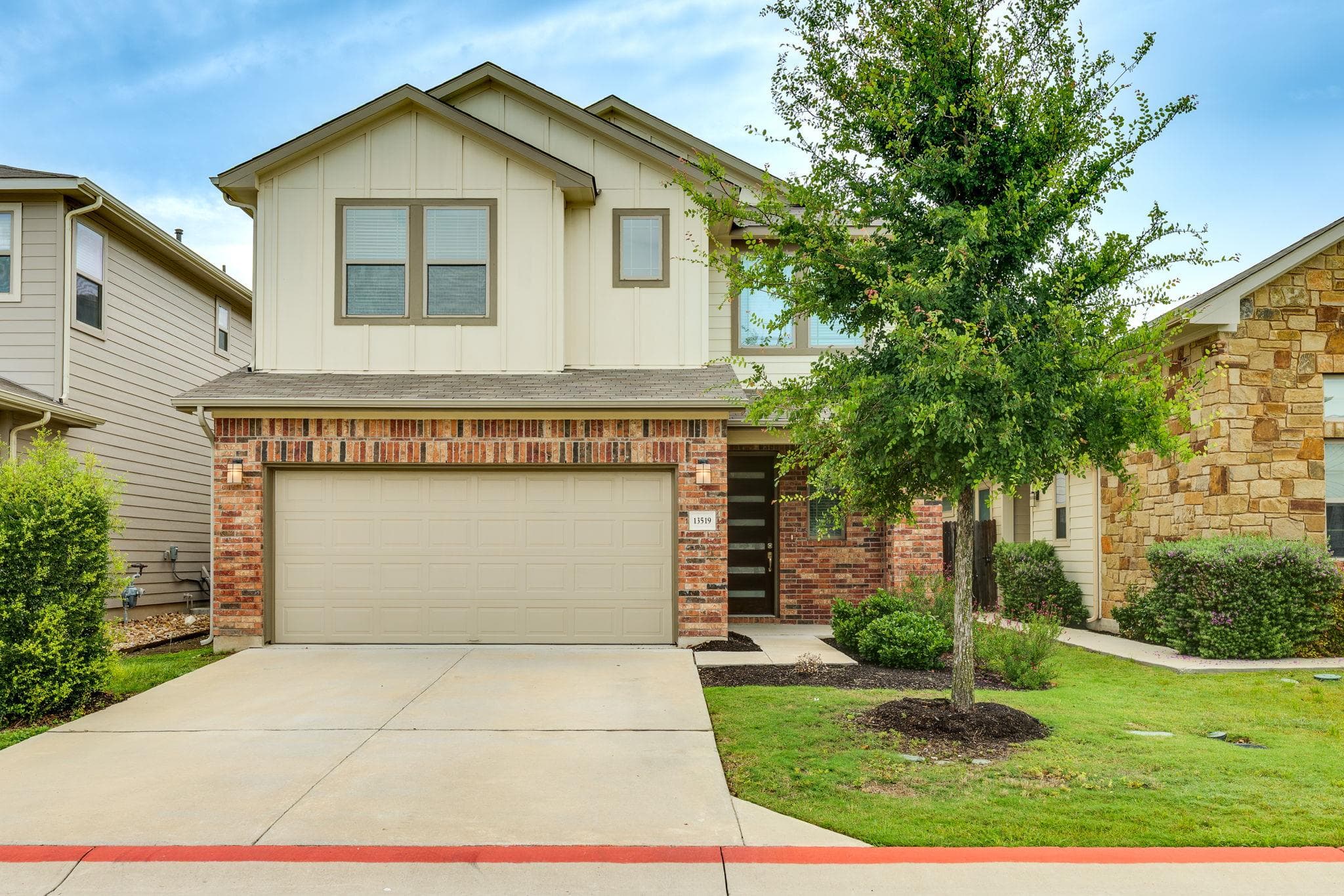 13519 Feldspar Dr