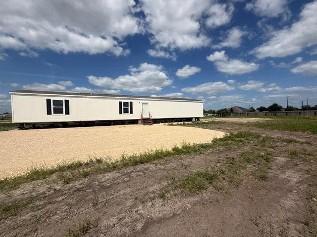 116 Mazatlan Dr