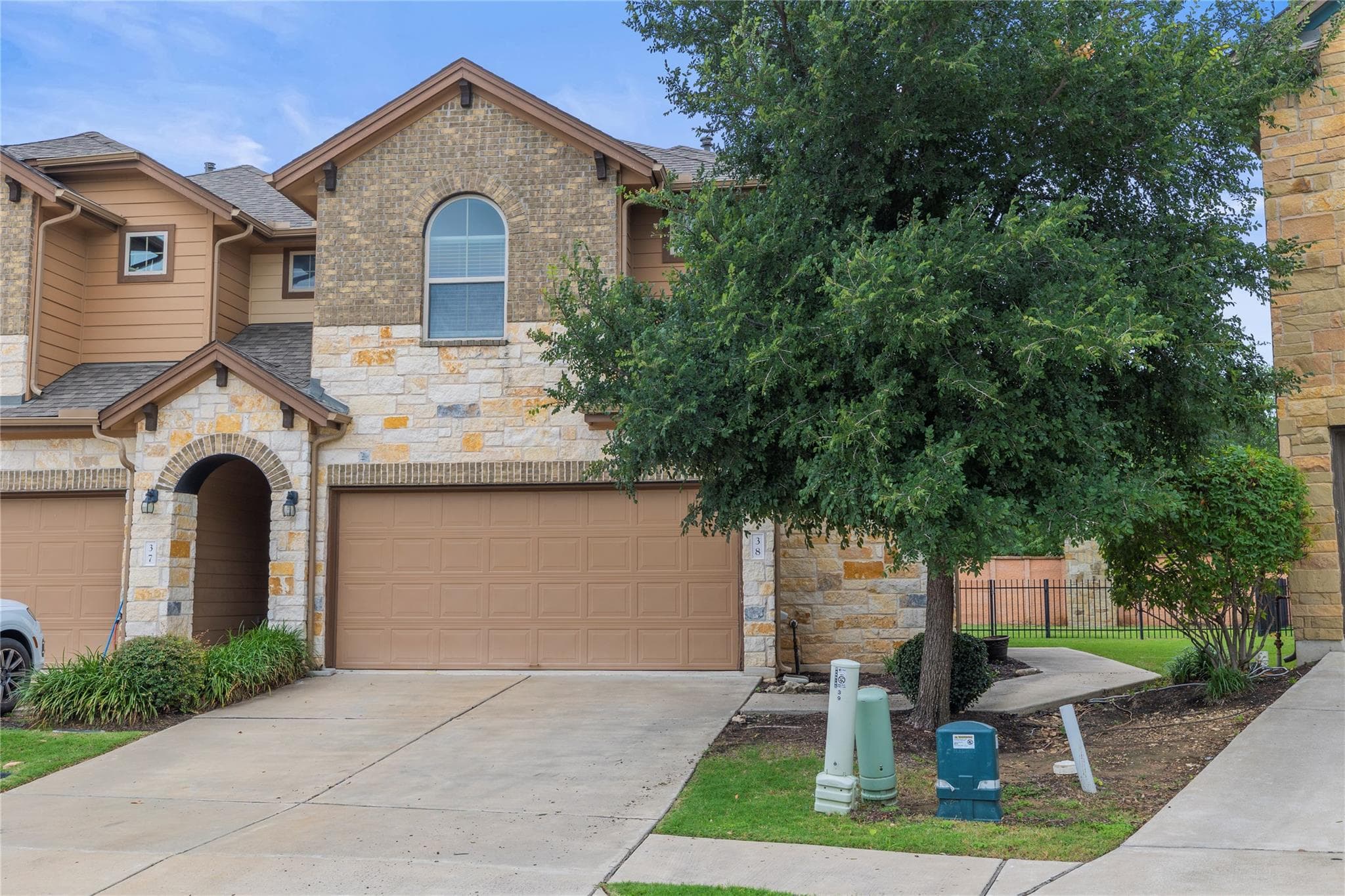 1001 Zodiac Ln #38