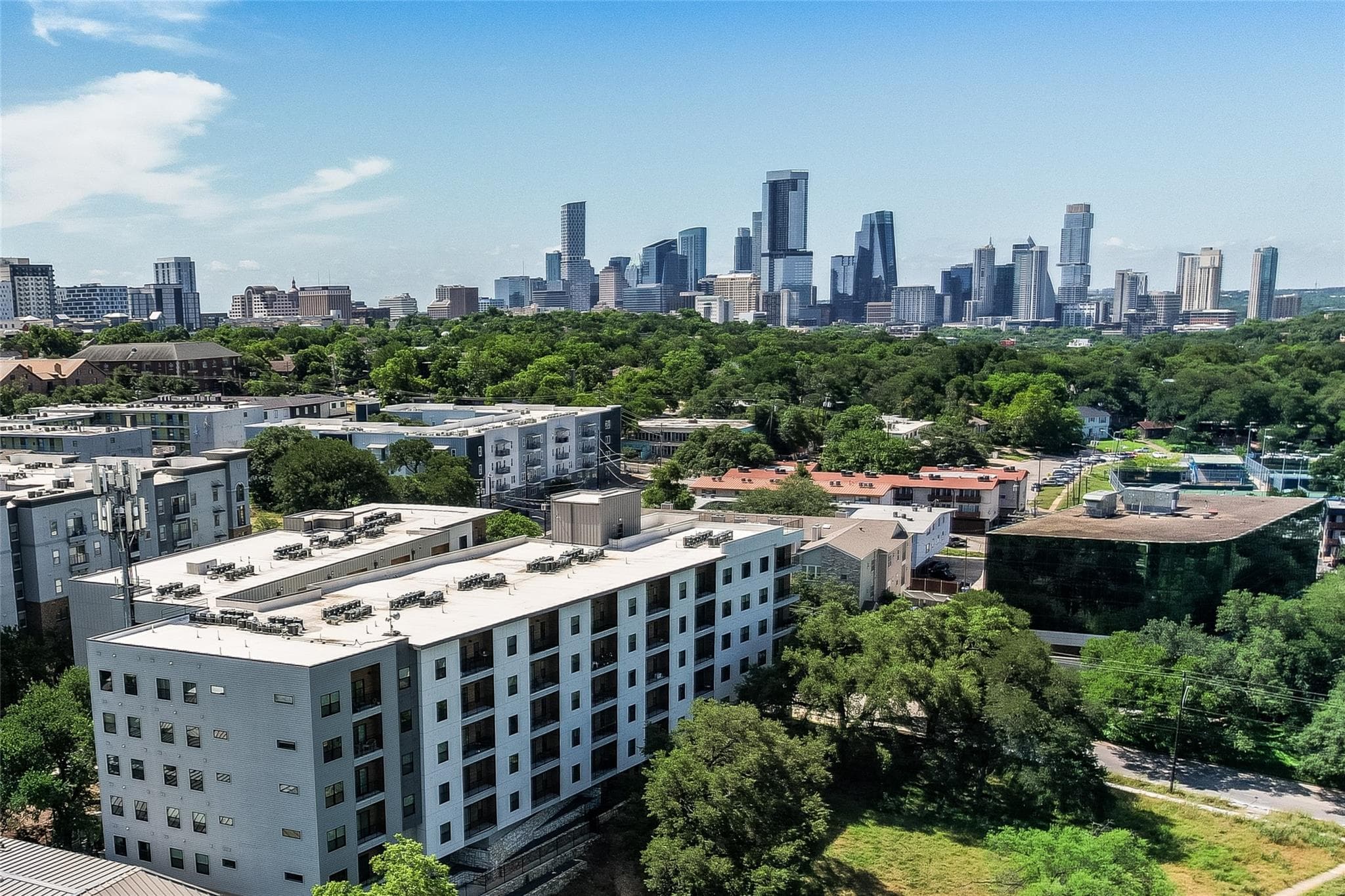 2500 Longview St #318