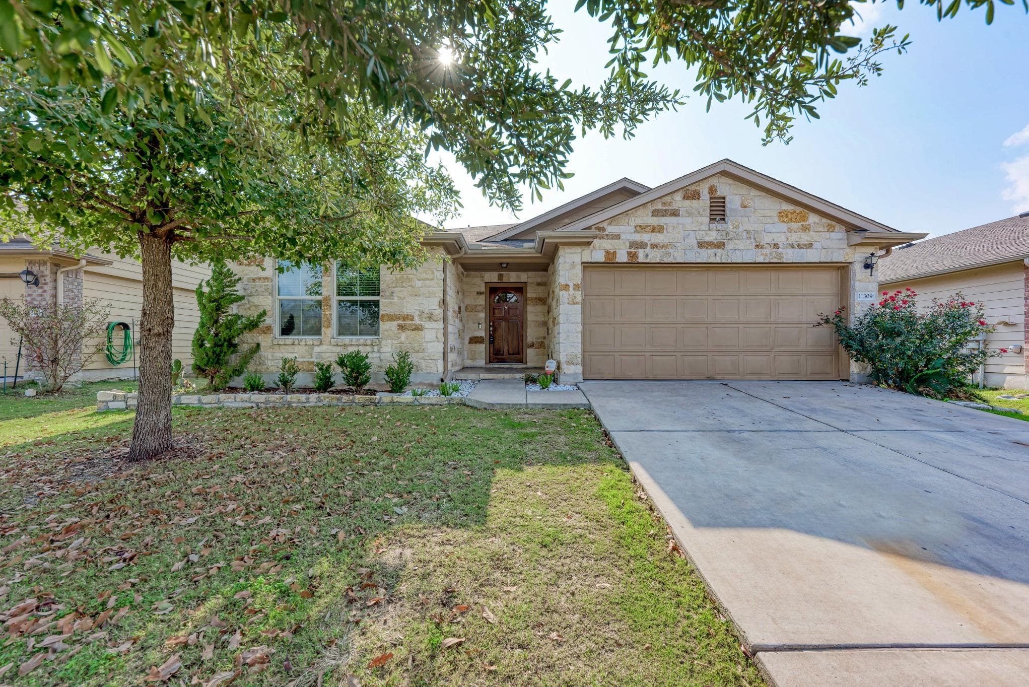 11309 Carrie Manor St