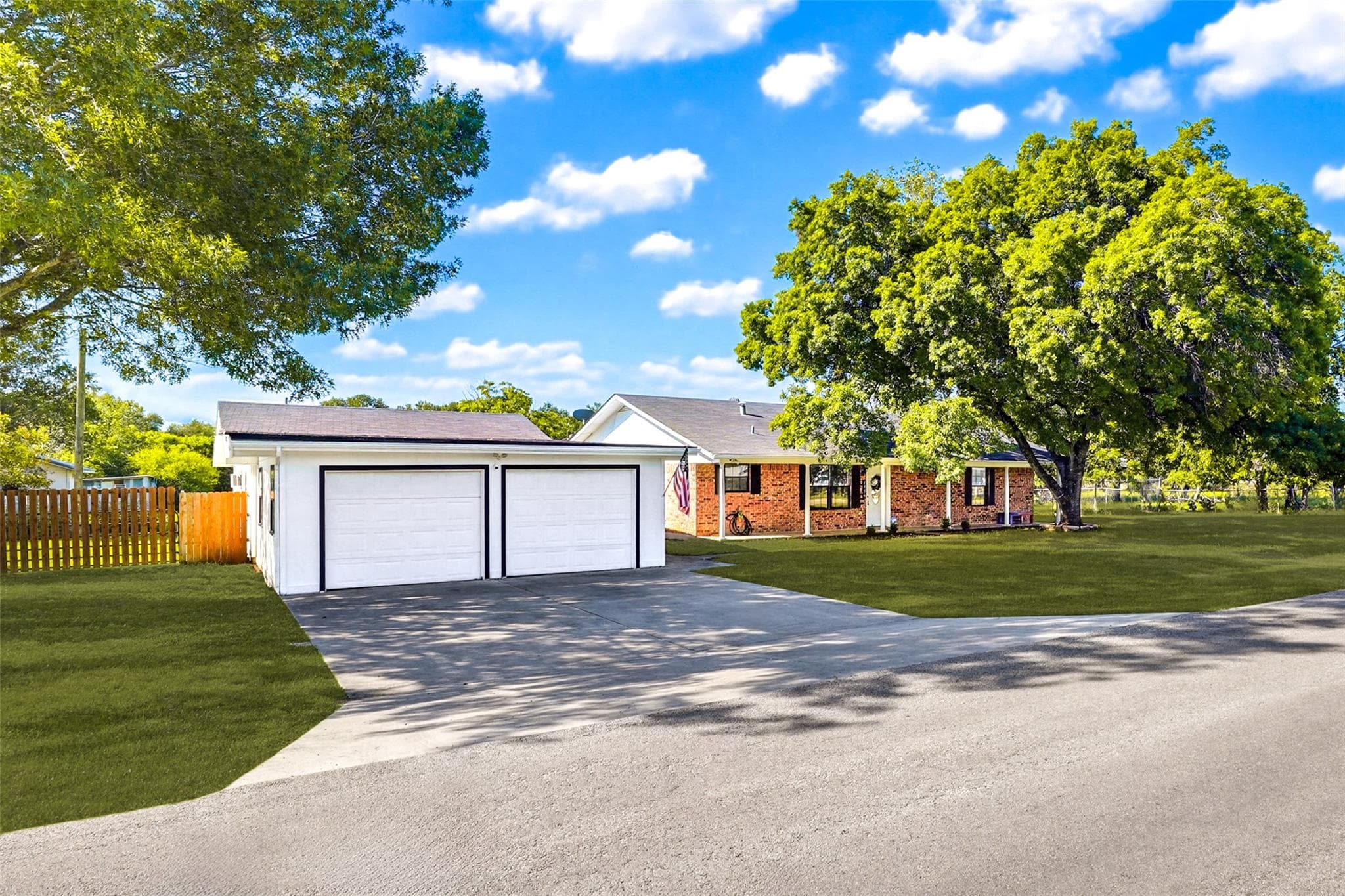 1350 Mary Preiss Dr