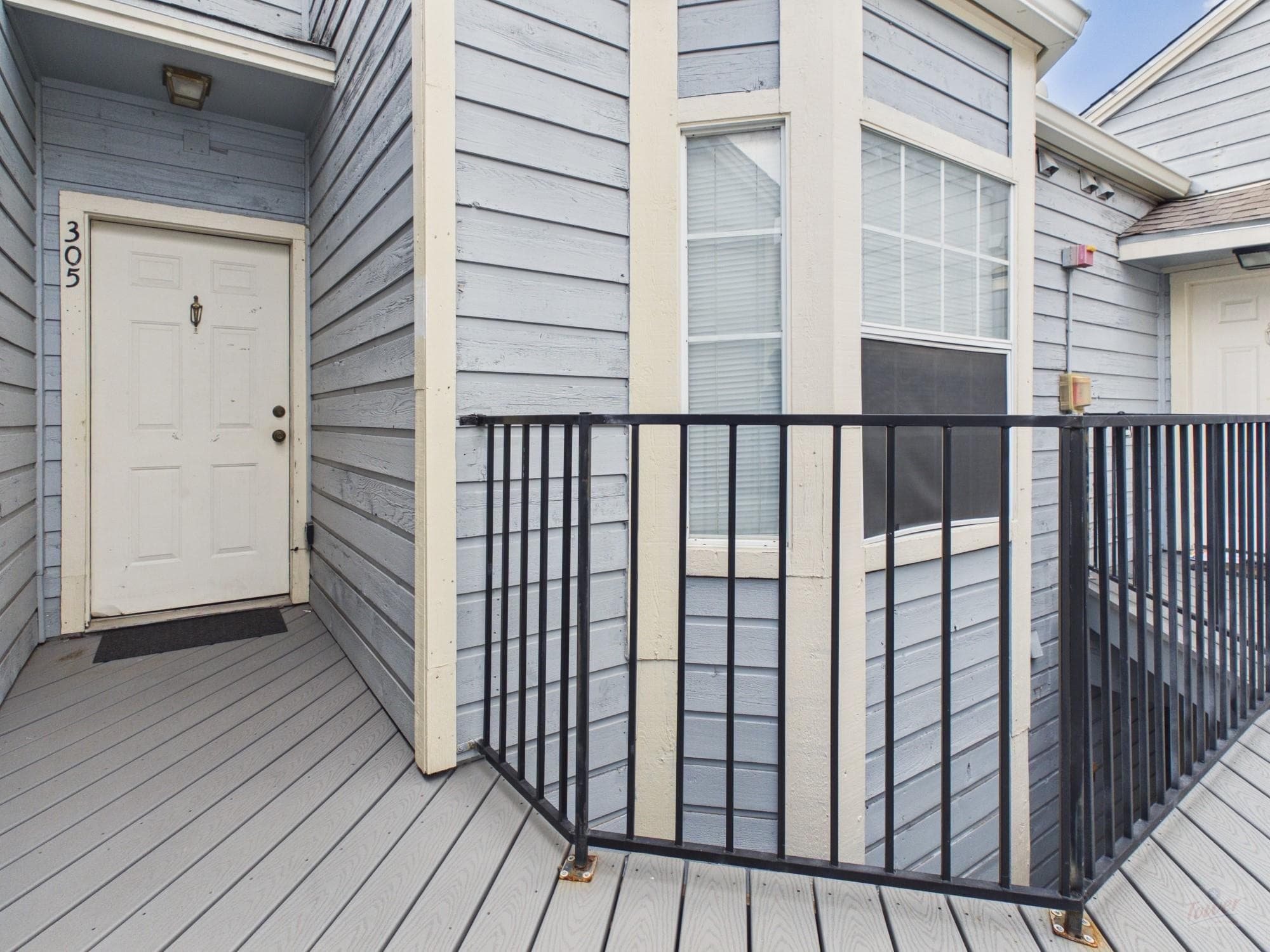 3111 Tom Green St #305