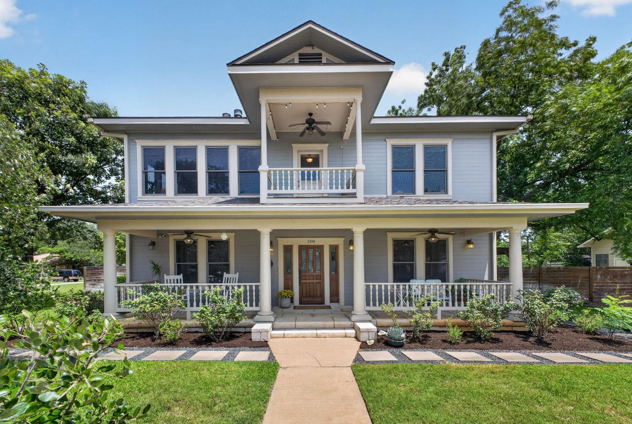 1104 E Liberty Ave