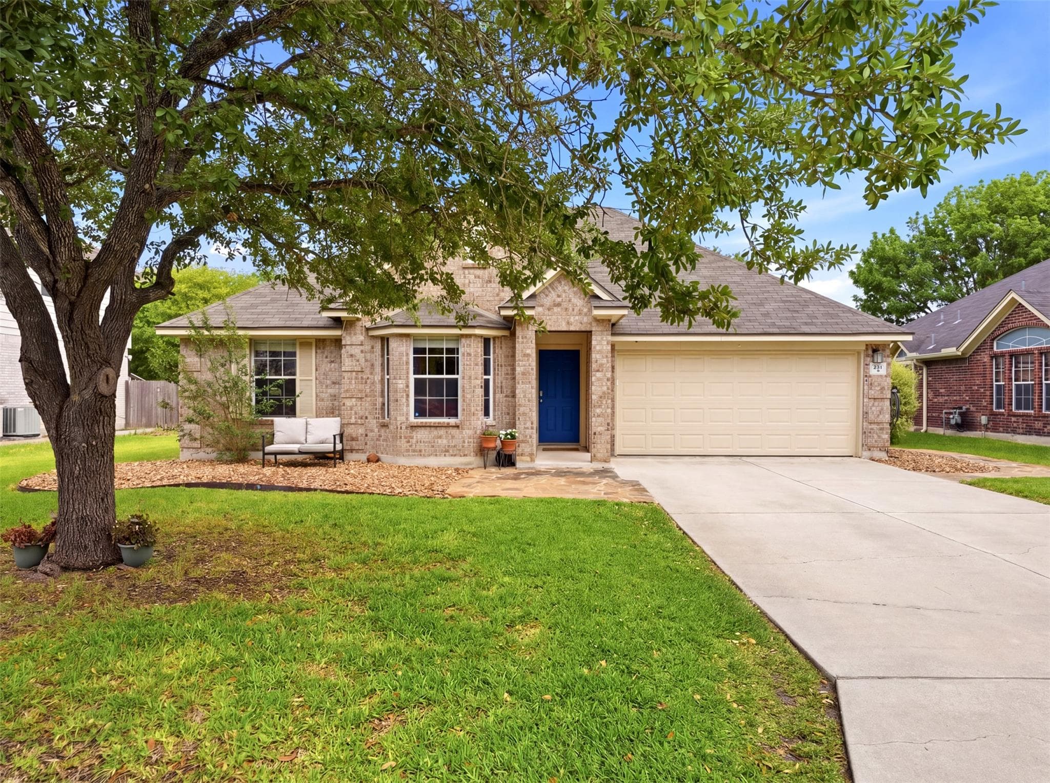 523 Walnut Heights Blvd