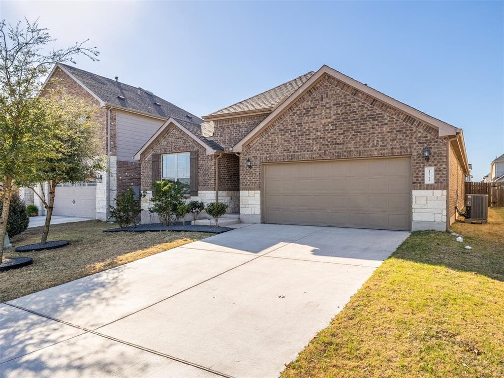 17314 Calipatria Ln