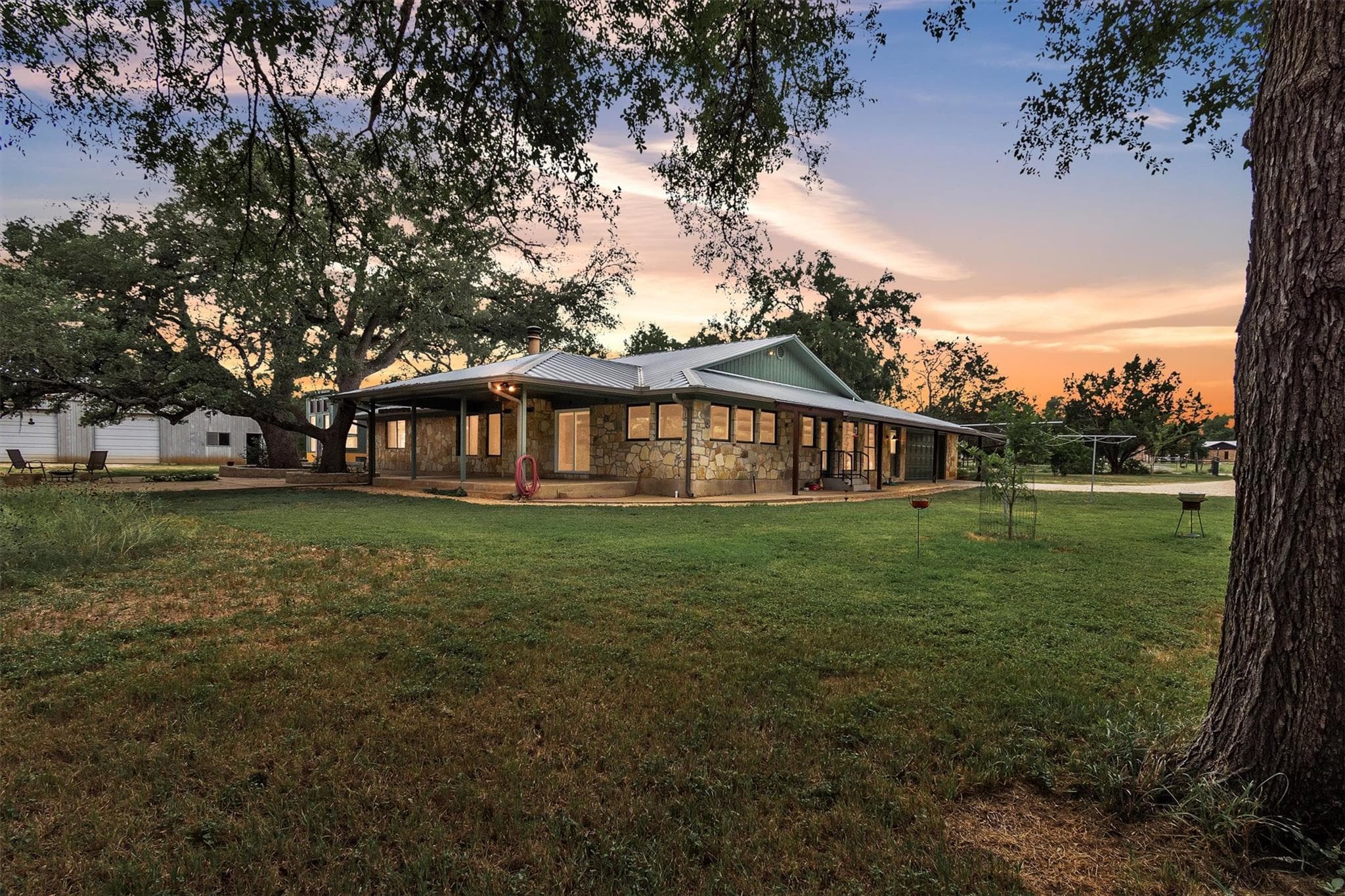 700 Billie Brooks Ln