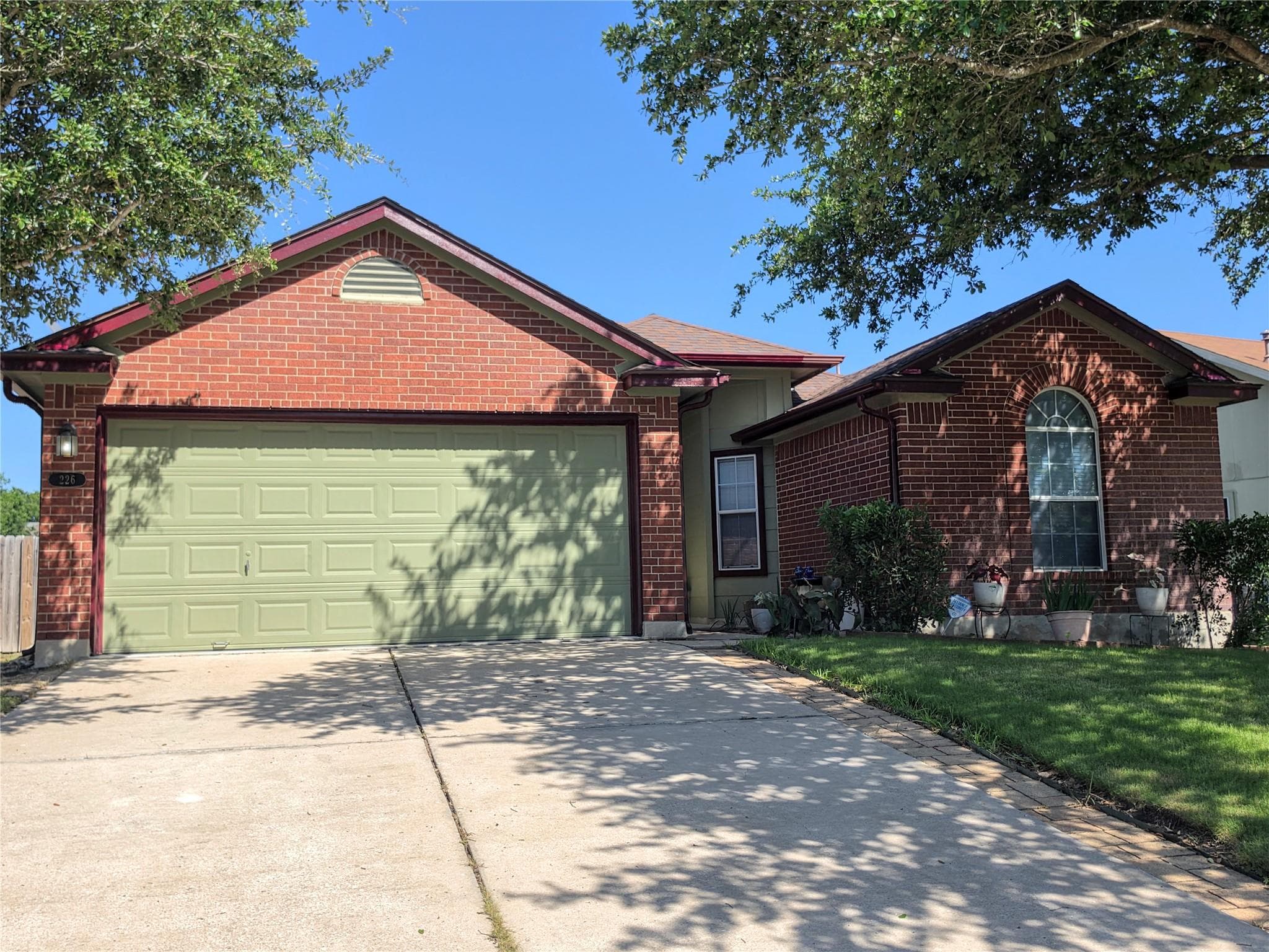 226 Lakemont Dr
