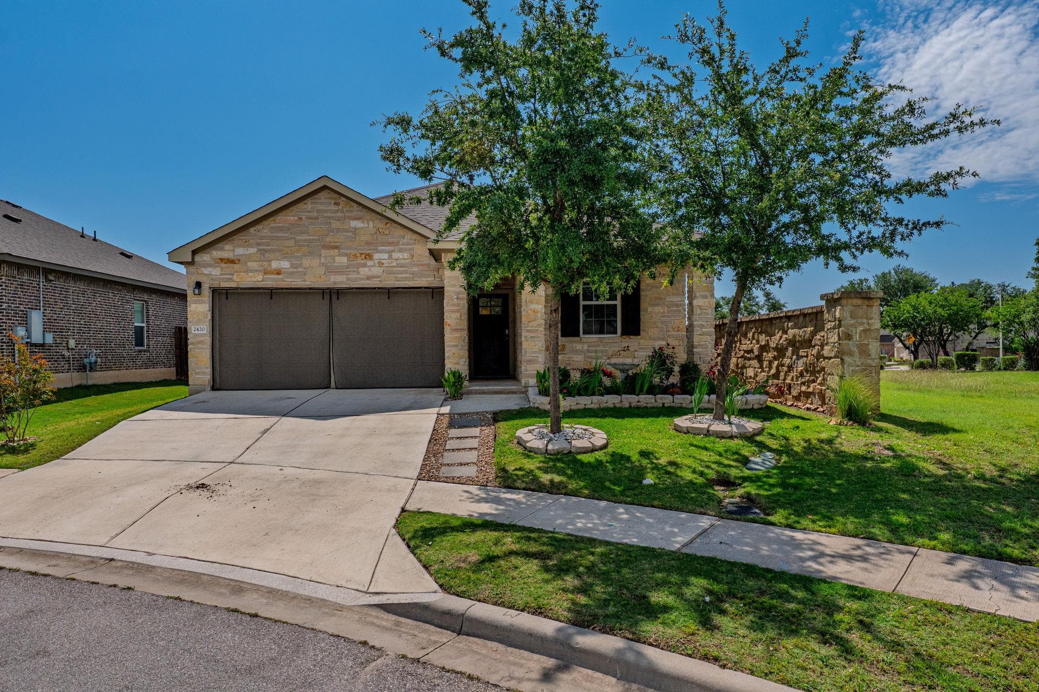 2420 Lobo Landing Cv