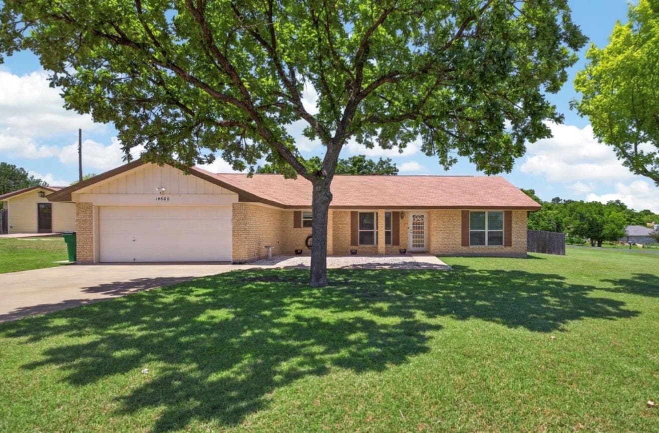 14600 Celestial Ln