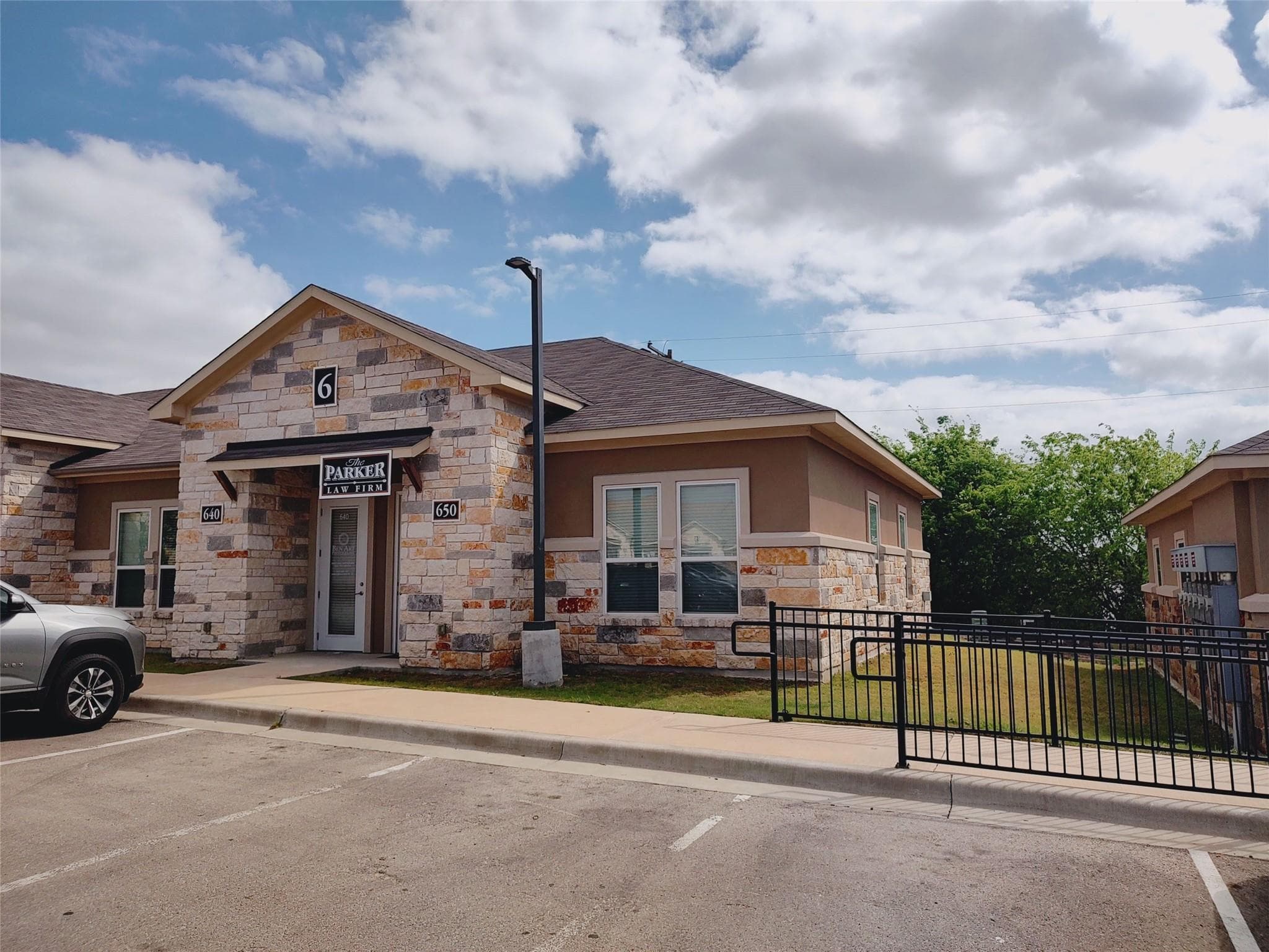 1000 Gattis School Rd #650