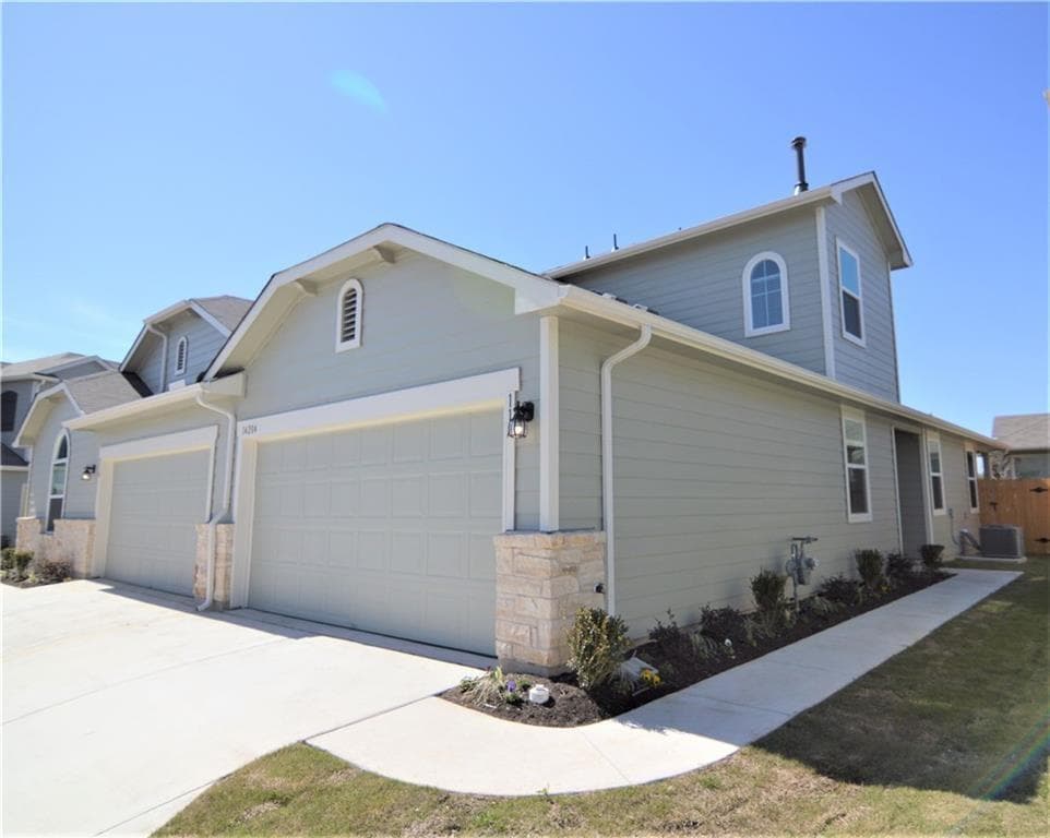 14204 Handel Dr #11A