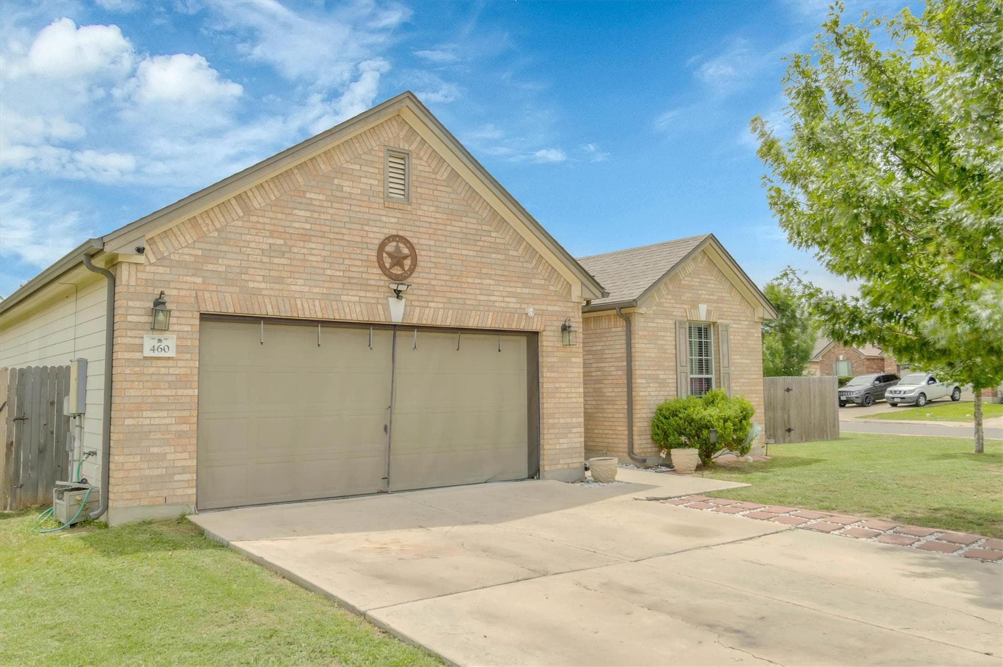 460 Waterleaf Blvd