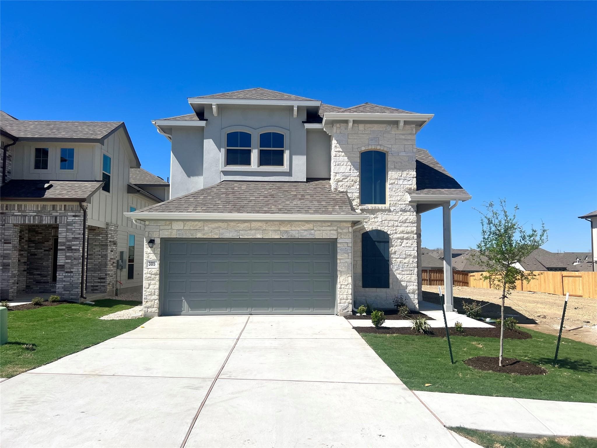 141 White Horses Dr