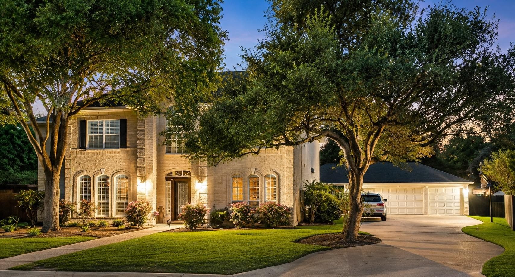 5528 VAN WINKLE Ln