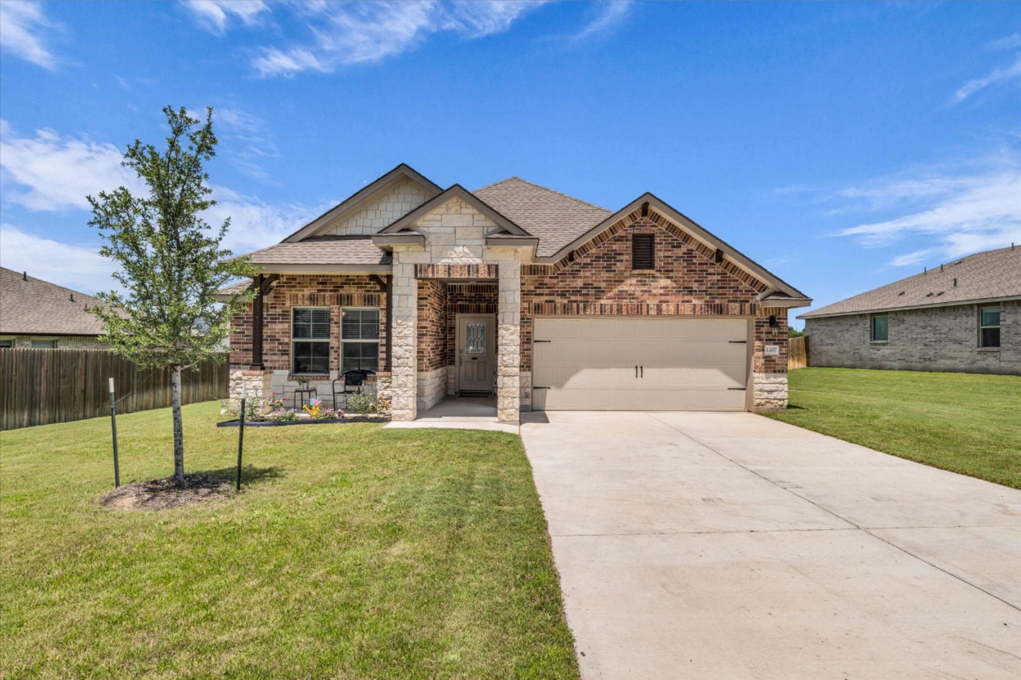 1207 Prospector Trl