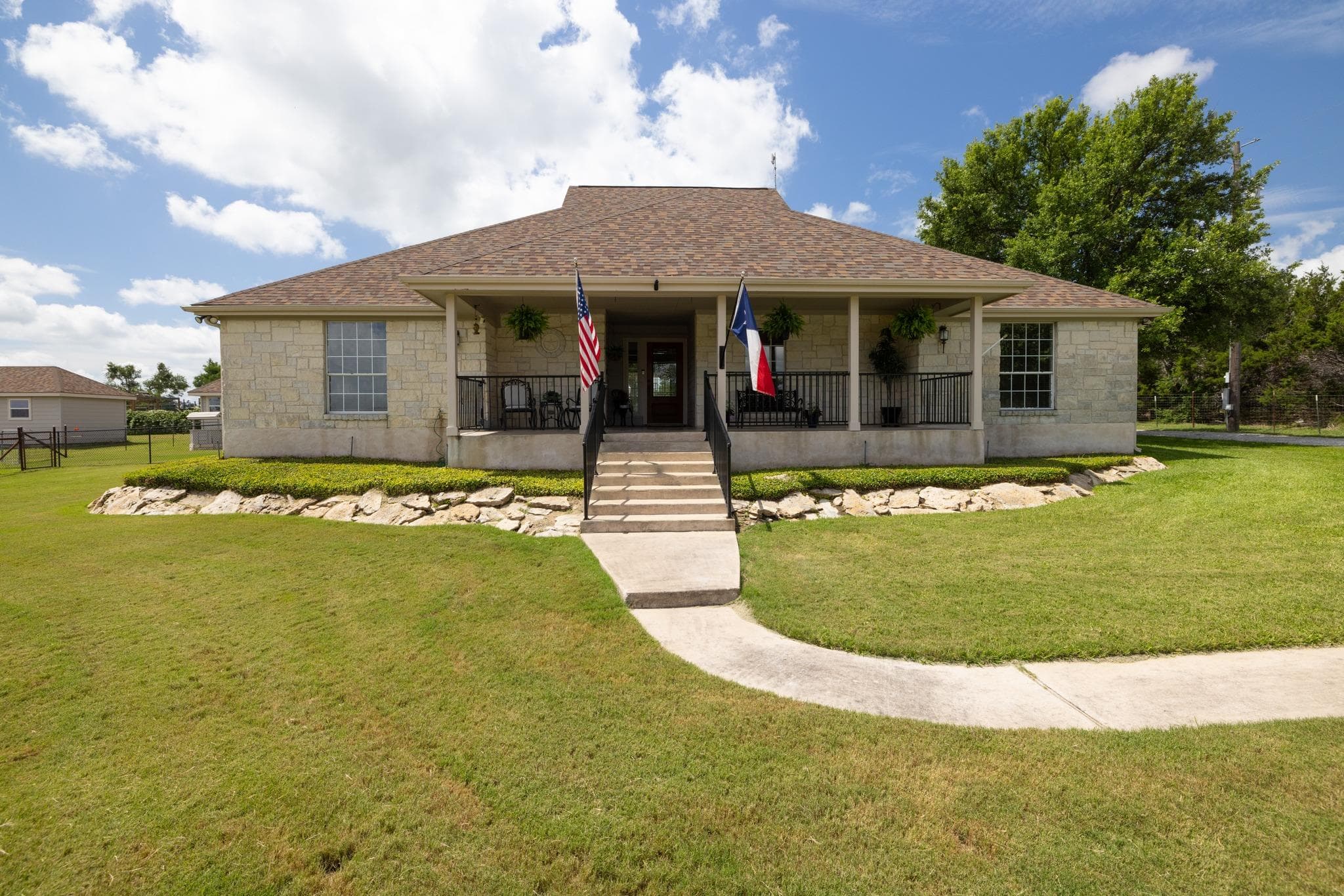 109 Little Gabriel River Dr