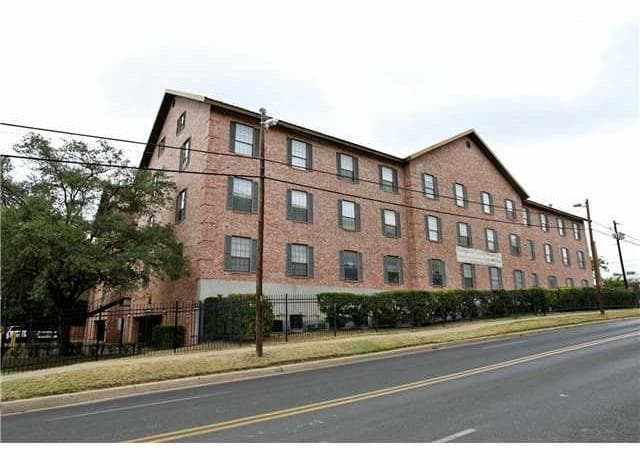 2401 Leon St #210