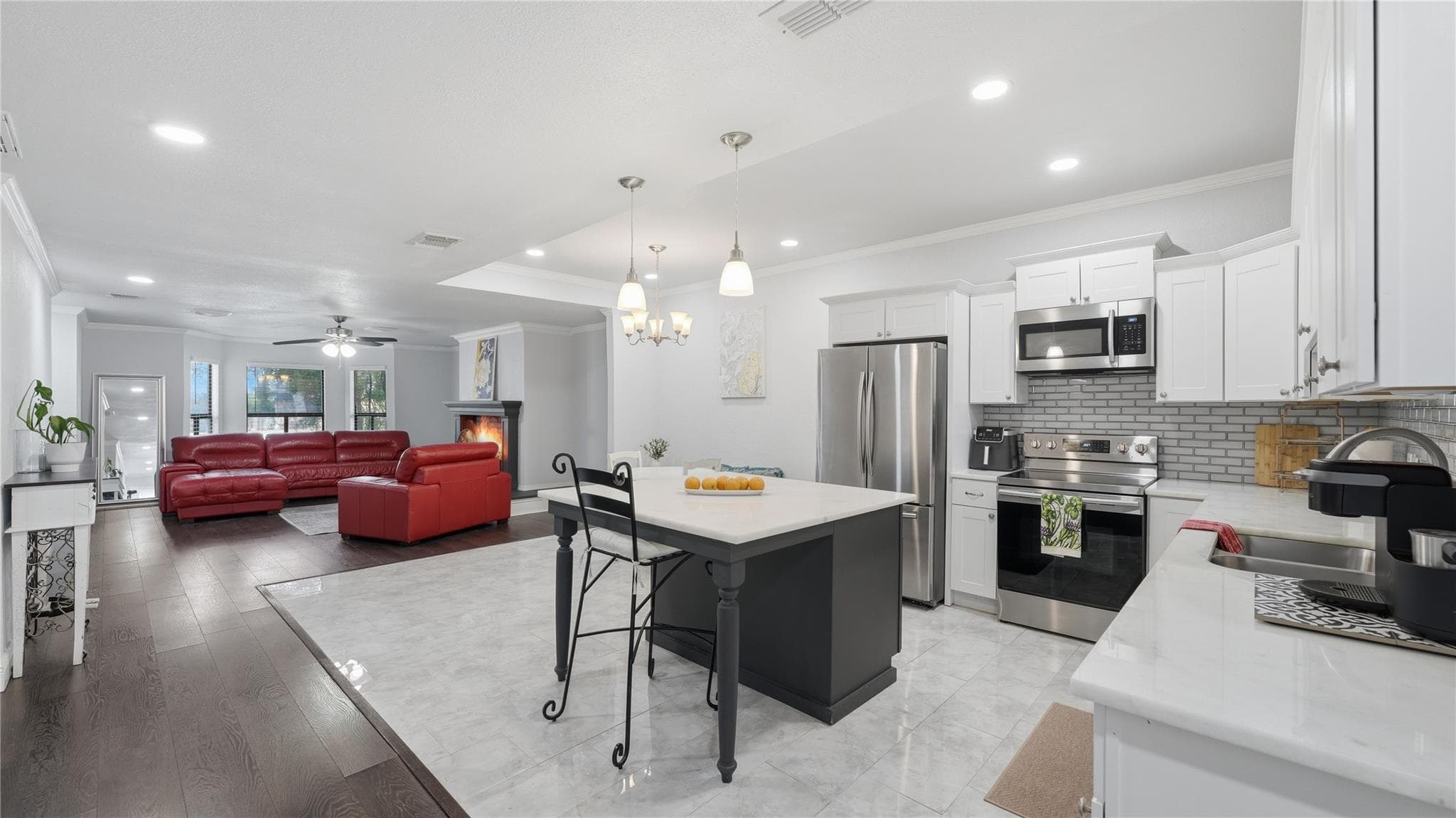 734 Summerwood Dr