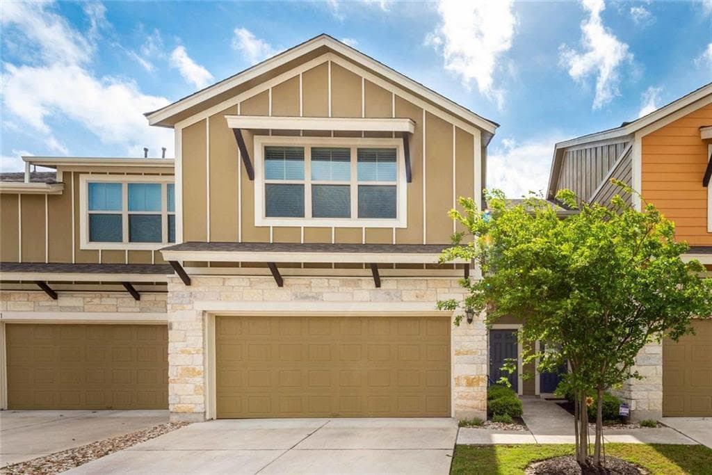 1620 Bryant Dr #2102