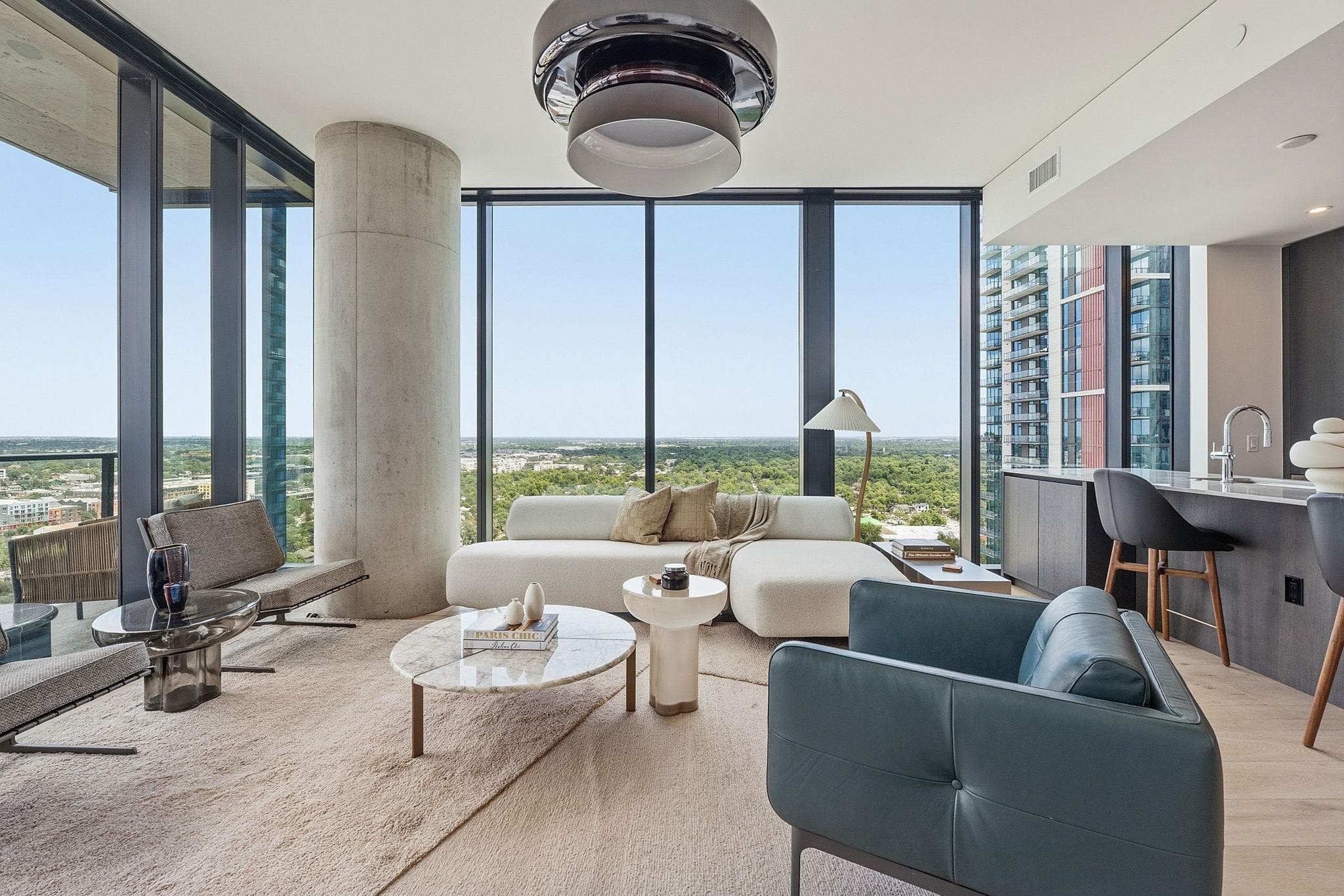 610 Davis St #2112