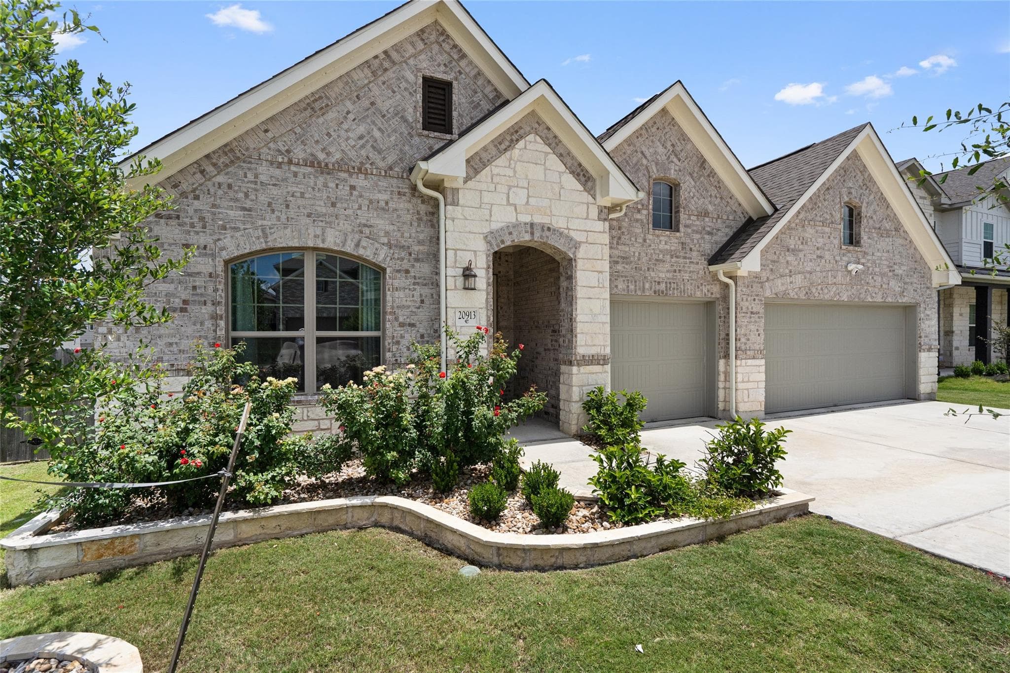 20913 Maggie Ln